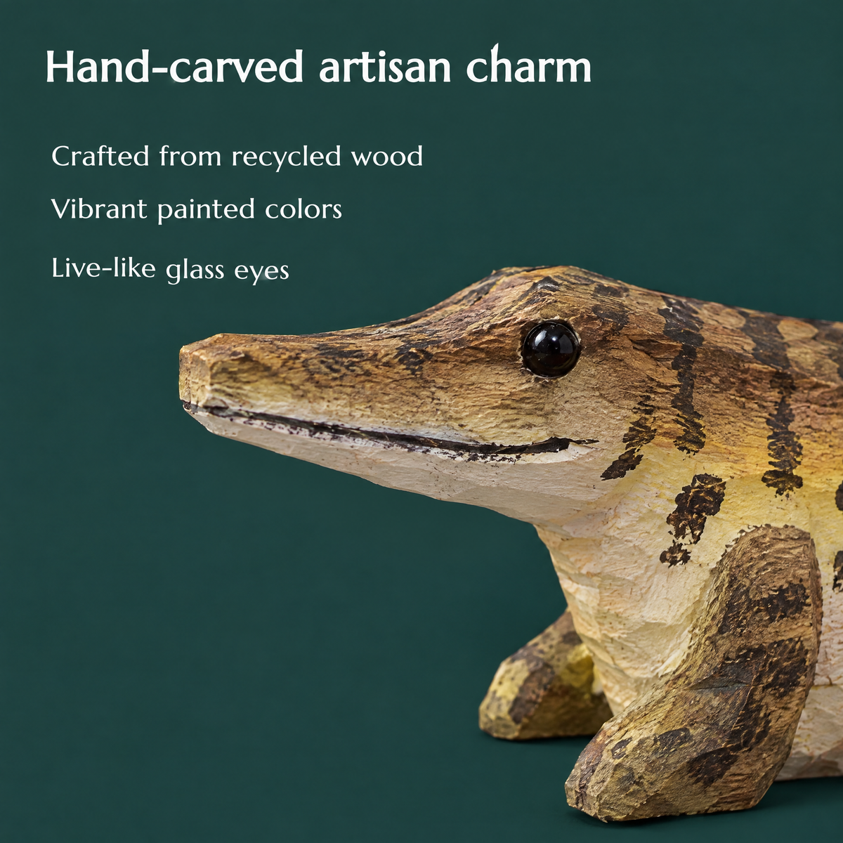 Crocodile hand-carved wooden keychain by Selsela, close-up of the hand-carved detail