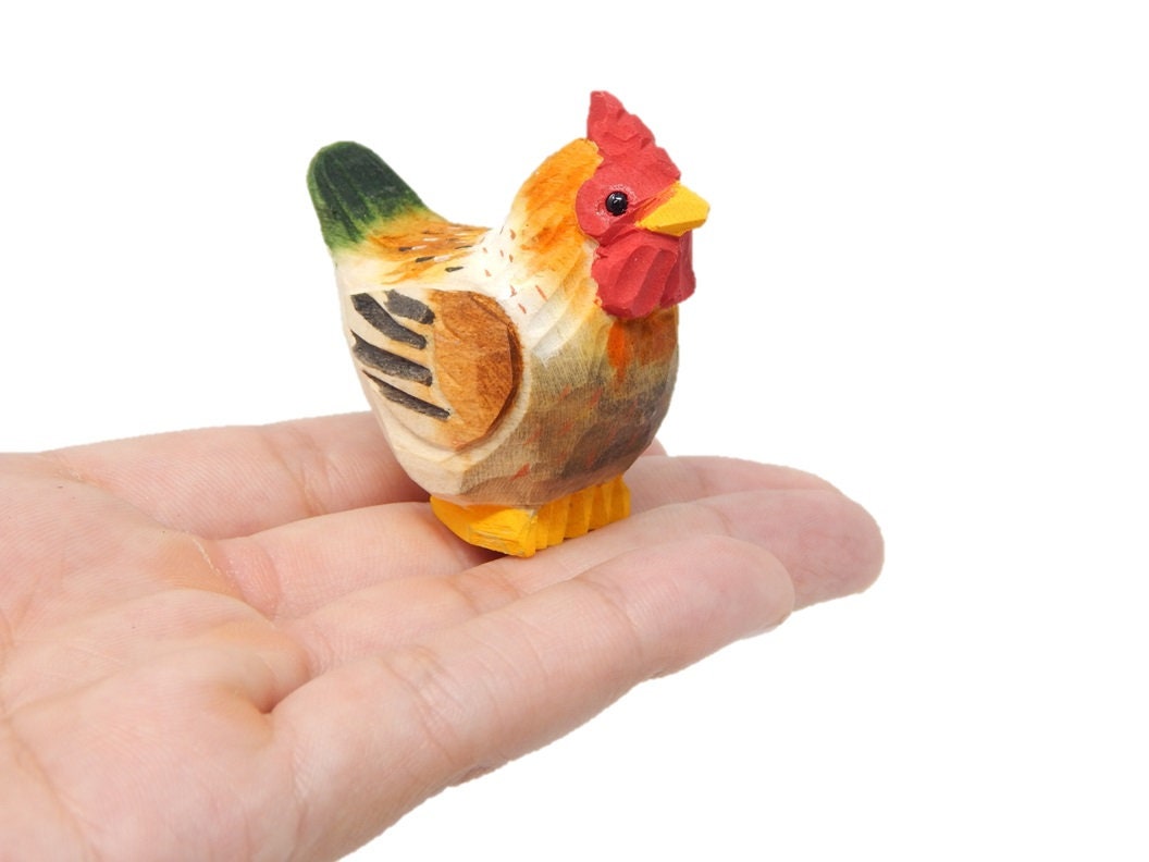 Brown Hen Wood Figurine Farm Animal Statue Miniature Chicken Bird Art Carved Small Collectible