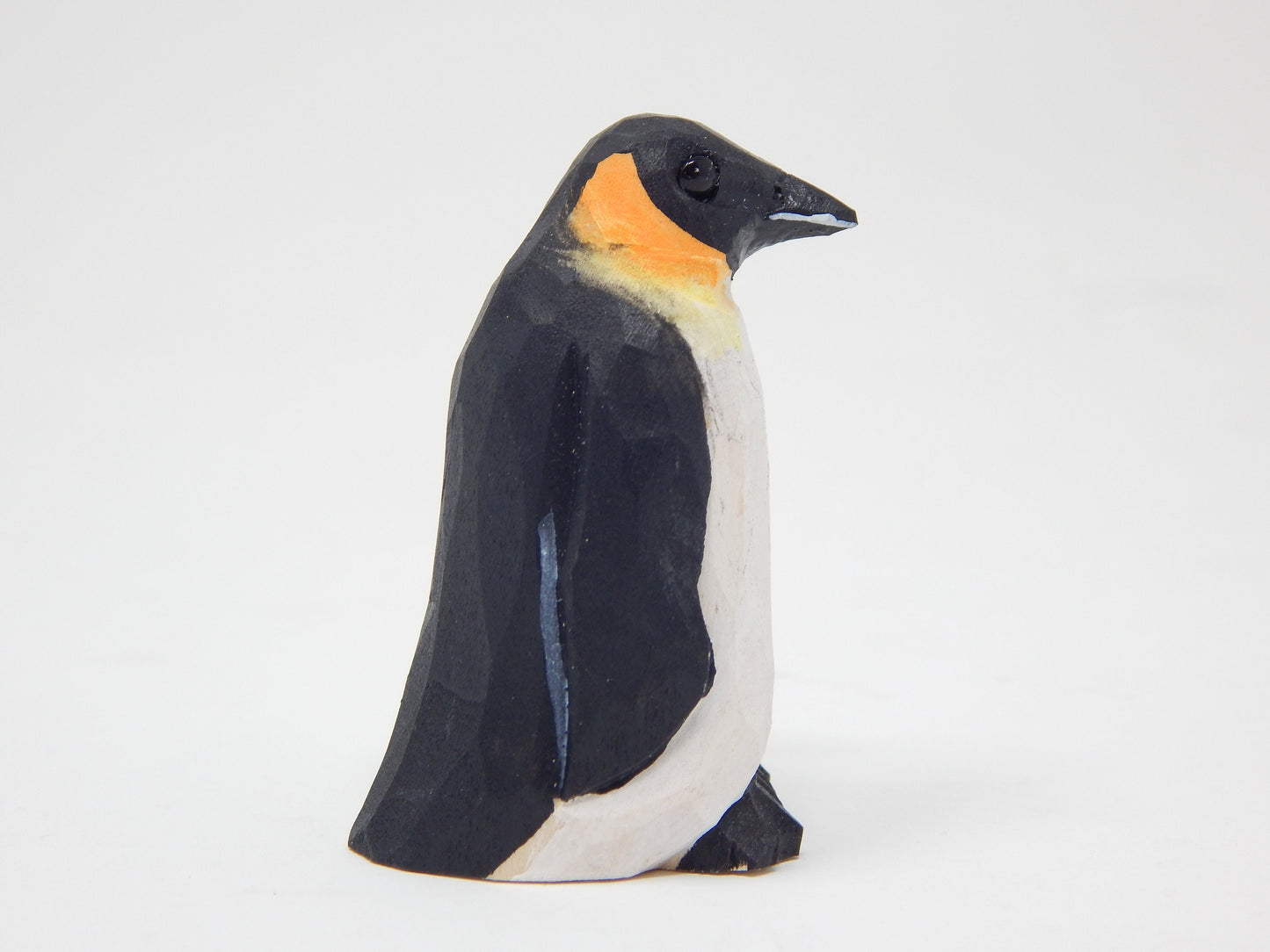 Giant Emperor Penguin - Figurine Arctic Sea Bird Miniature Handmade Wooden Art Decoy Mini Carved Small Animals Collectible