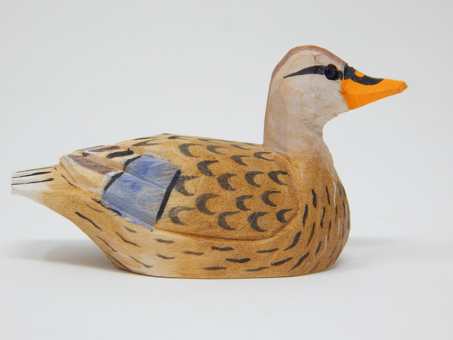 Female Mallard Wooden Duck Figurine - Brown Miniature Bird Statue Handmade Carving Home Decor Decoy Small Animals