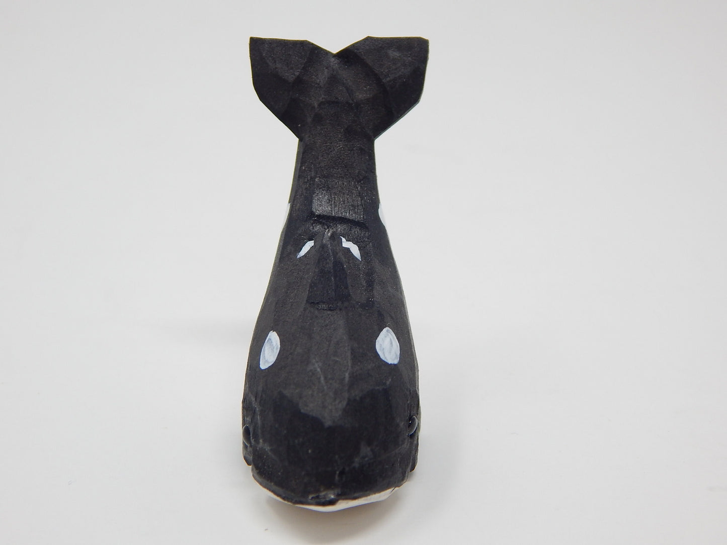 Orca Killer Whale Ornament Hanging Figurine Miniature Sea Animal Decoration Wood Sculpture
