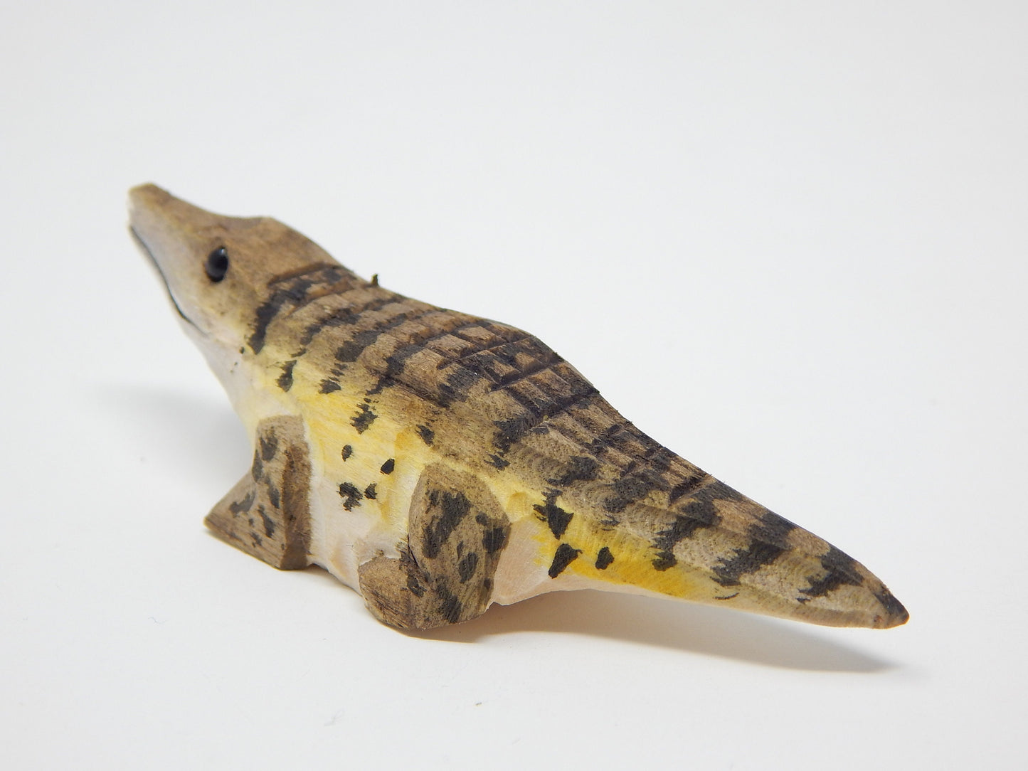 Crocodile / Alligator Small Wood Figurine Gator Lizard Reptile Amphibian Carving Handmade Decor Miniature Animals Woodwork