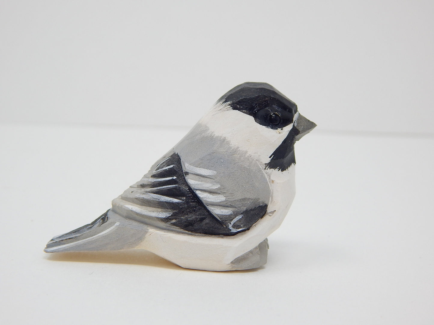 Chickadee Wine Stopper Wooden Figurine | Hand Carved Black-Capped Bird Figurine