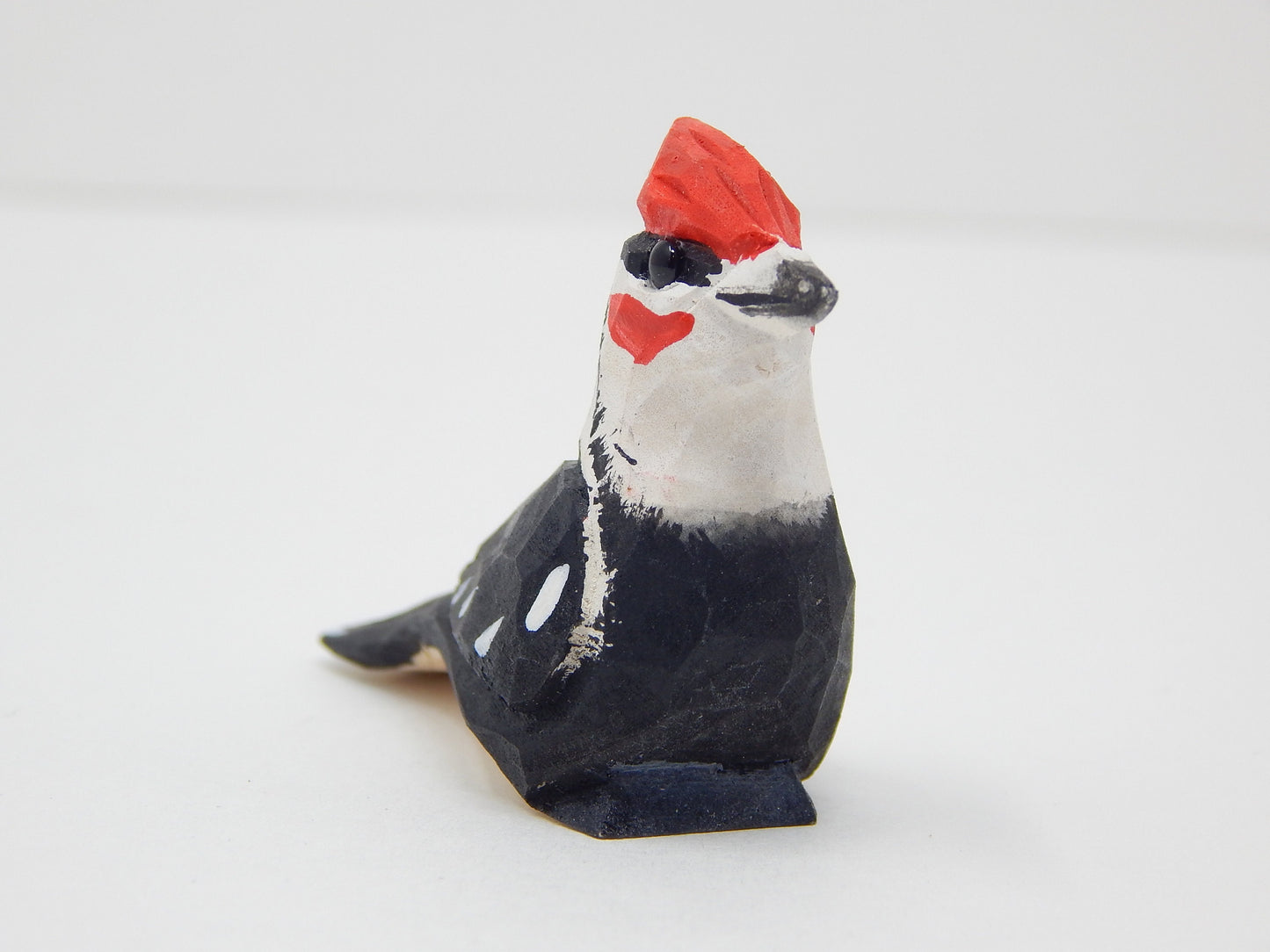 Woodpecker - Wood Figurine Pileated Forest Common Woodland Pecker Sapsucker Miniature Handmade Bird Art Craft Carve Small Animal Collectible