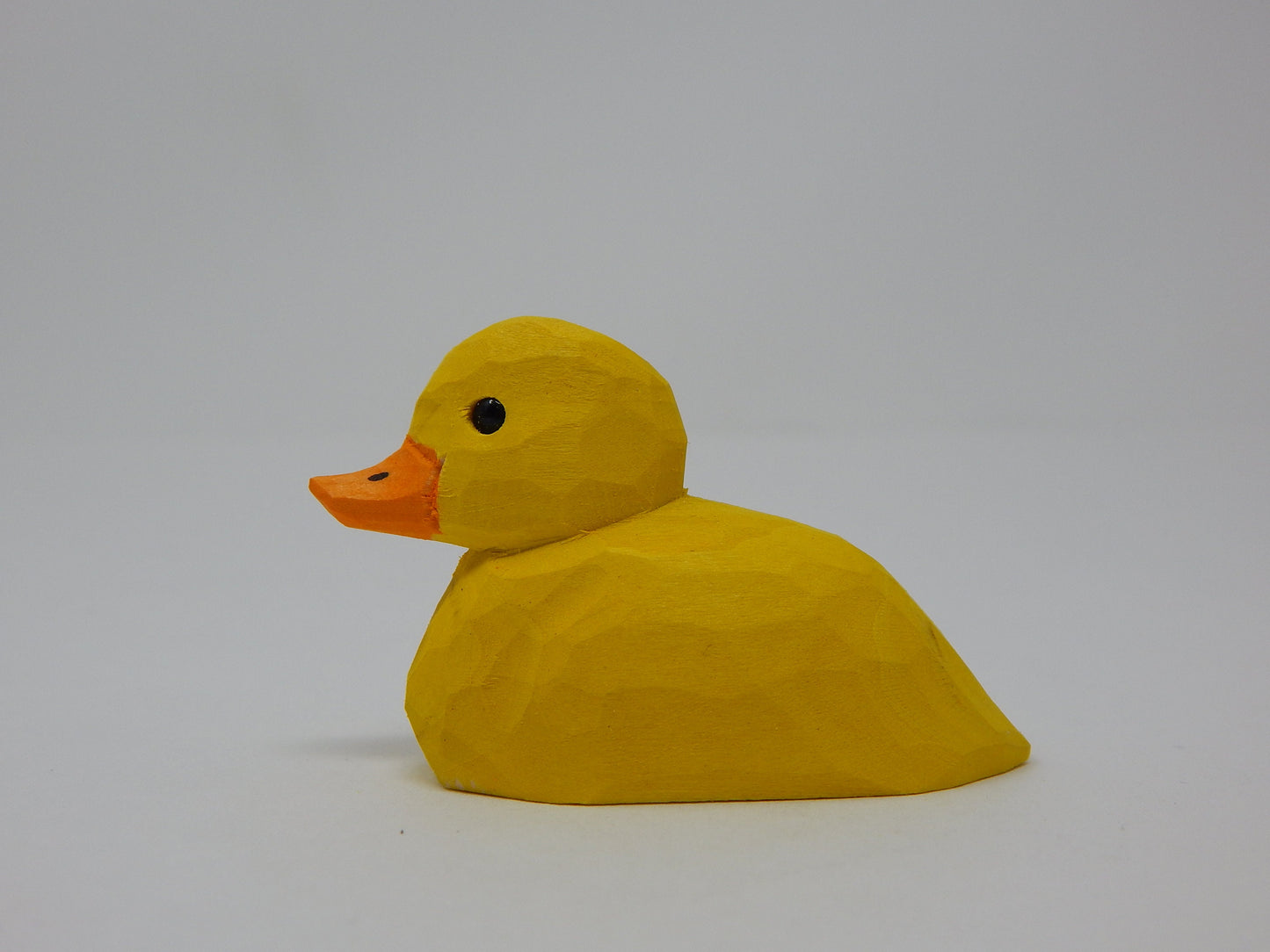 Baby Duck Yellow Bird Figure Statue Wood Decor Small Animal Bath Tub Miniature Carving