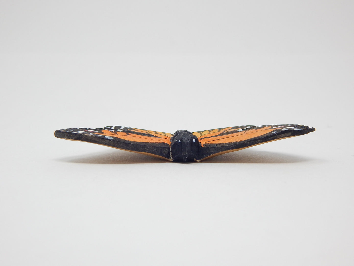 Monarch Butterfly Fridge Magnet Figurine Decoration Art Milkweed Common Tiger Garden Fake Insect