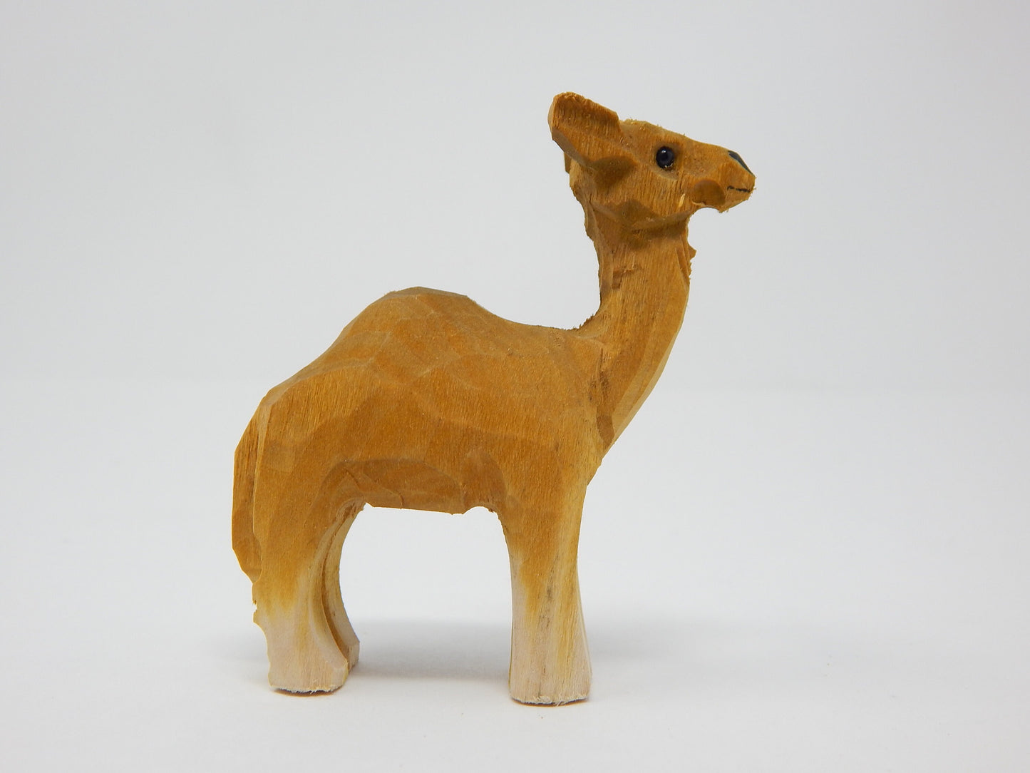 Camel Figurine Statue Decor Small Animal Sculpture Art Wood Carving Miniature