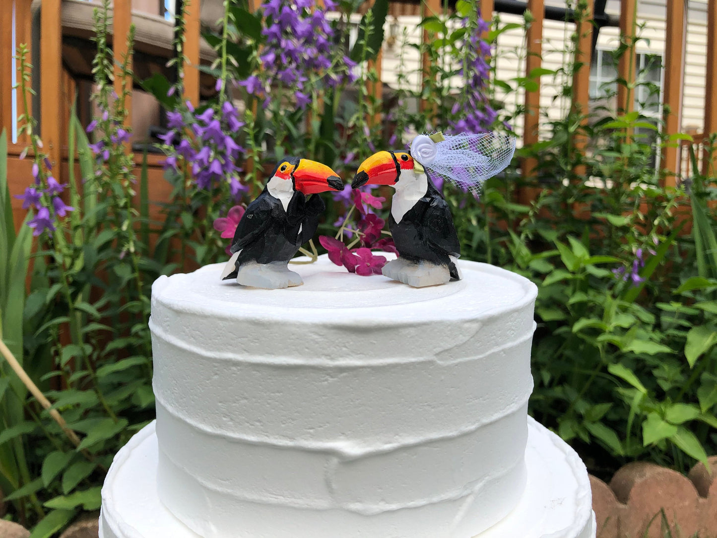 Toucan Love Birds Cake Topper Bride & Groom Wedding Engagement Anniversary Carved Wood Statue