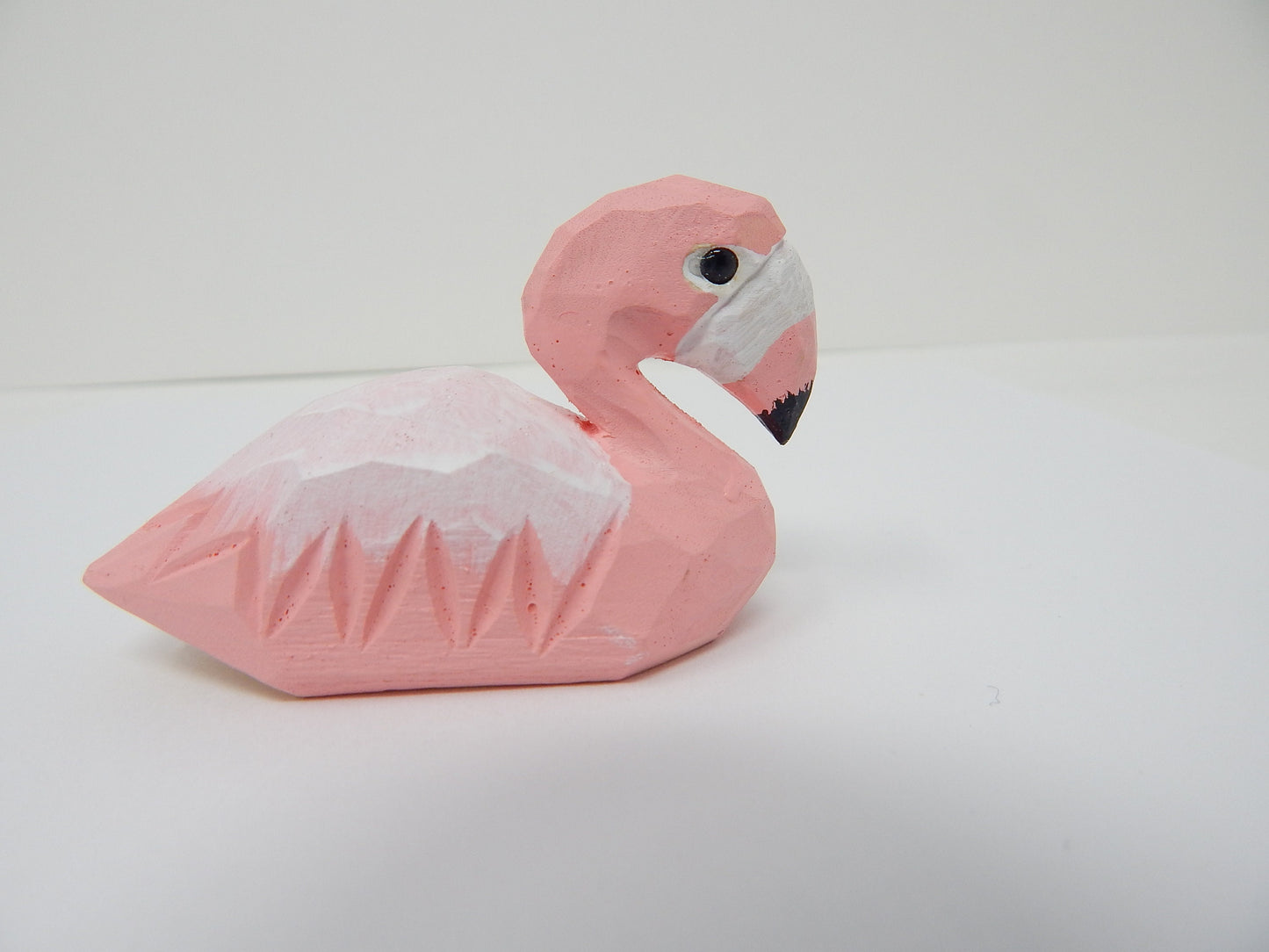 Pink Flamingo Ornament Hanging Figurine Statue Décor Small Garden Lawn Yard Ornament Wood Carving