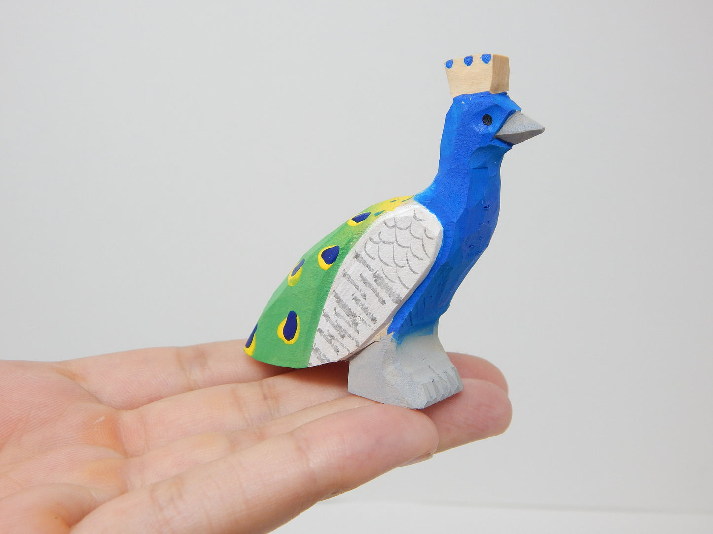 Peacock Bird Figurine Statue Home Decor Small Animal Garden Peafowl Lawn Wood Carving Miniature