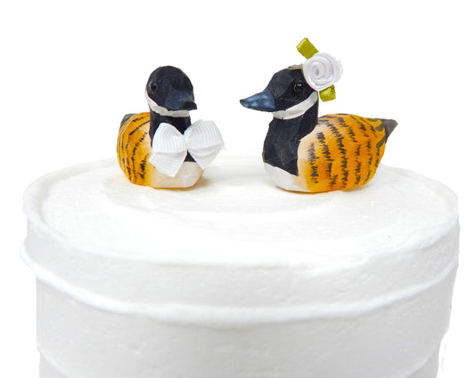 Canada Goose Love Bird Cake Topper Bride & Groom Wedding Engagement Anniversary Carved Wood Statue