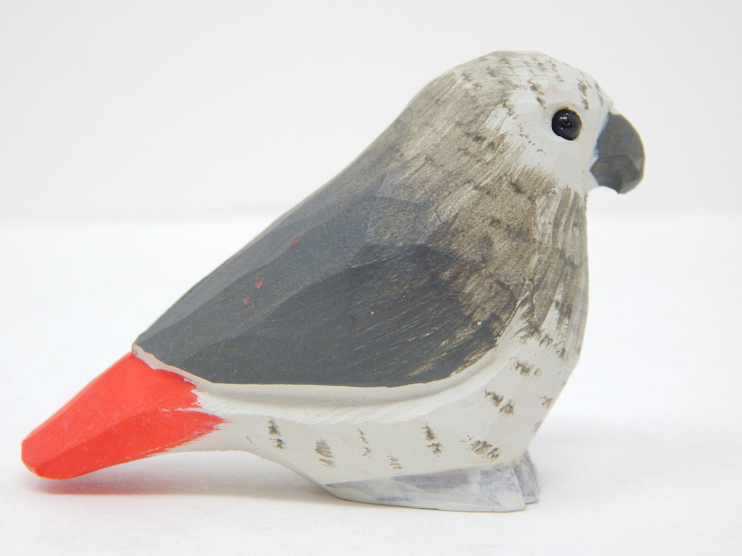 Hand-Carved African Grey Parrot Wooden Figurine: Miniature Bird Home Décor