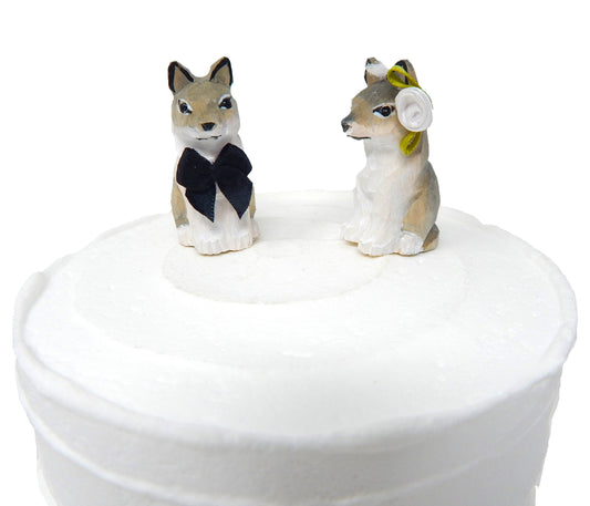 Wolf Cake Topper Bride & Groom Love Wedding Engagement Anniversary Carved Wood Statue