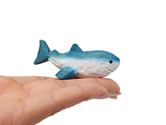 Great White Shark Figurine Miniature Sea Animal Decoration Wood Sculpture Statue Cake Topper