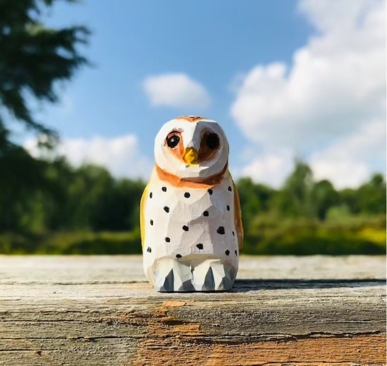 Barn Owl - Wood Figurine Fake Decoy Miniature Handmade Bird Carved Small Animals Collectible Garden Statue