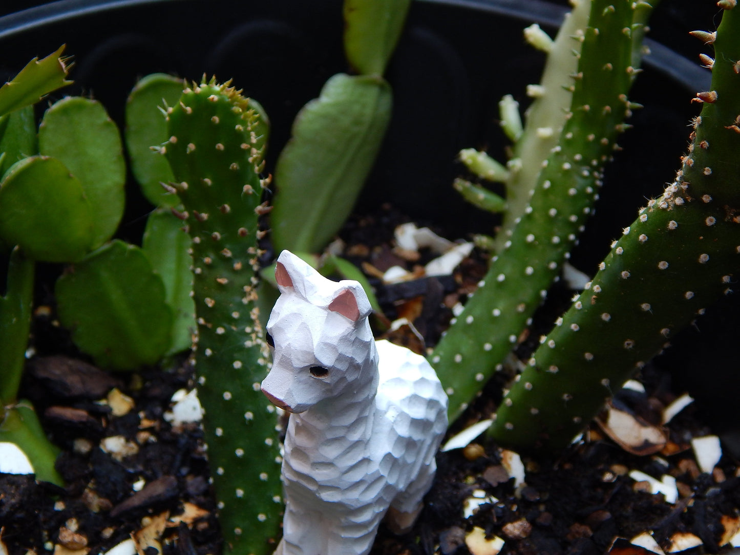 Llama Figurine Statue Ornament Alpaca Miniature Small Animal Party Décor Wood Art Sculpture