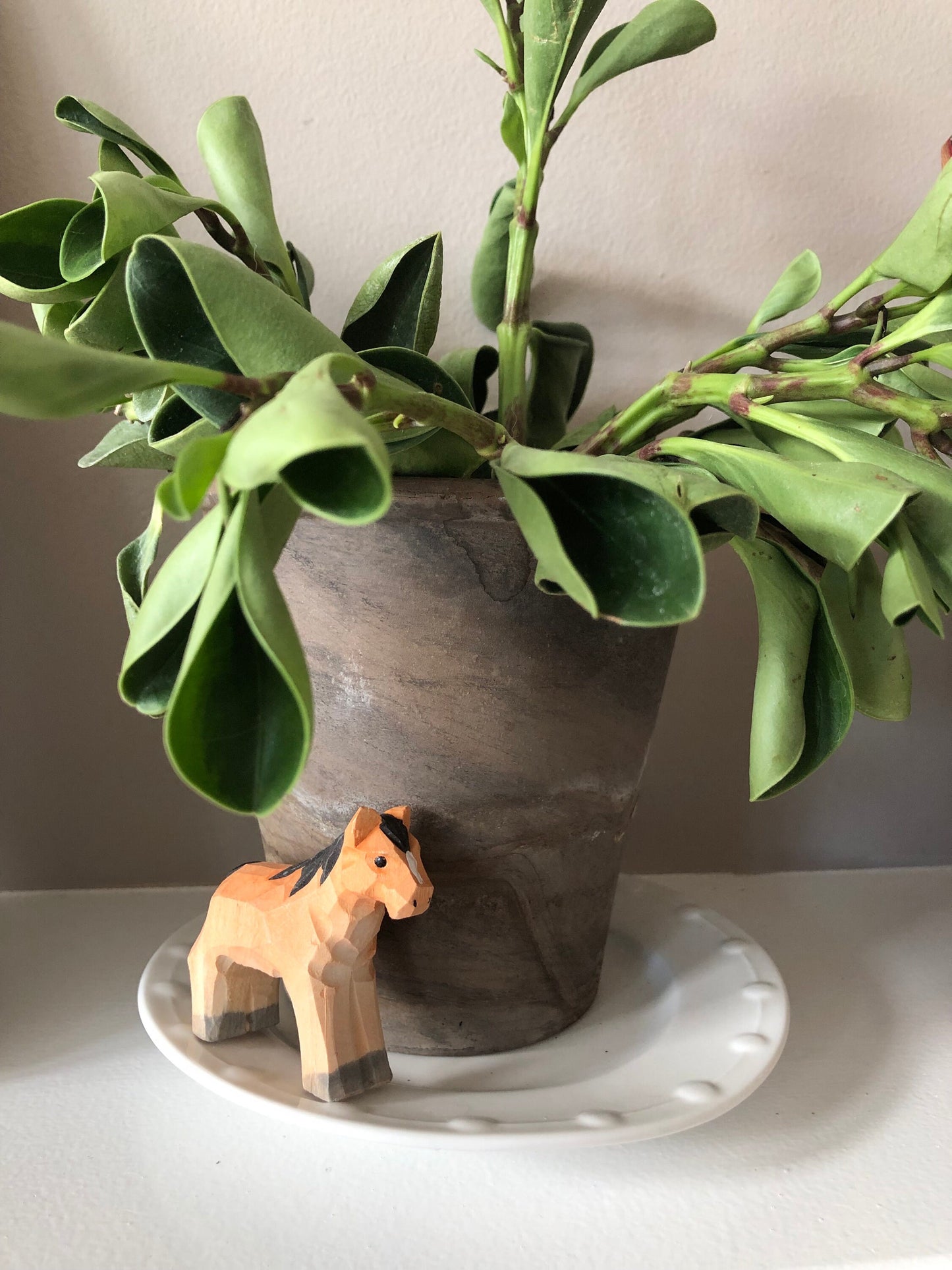 Horse Ornament Handmade Wooden Hanging Décor Rustic Carving Figurine Farm Animal Statue