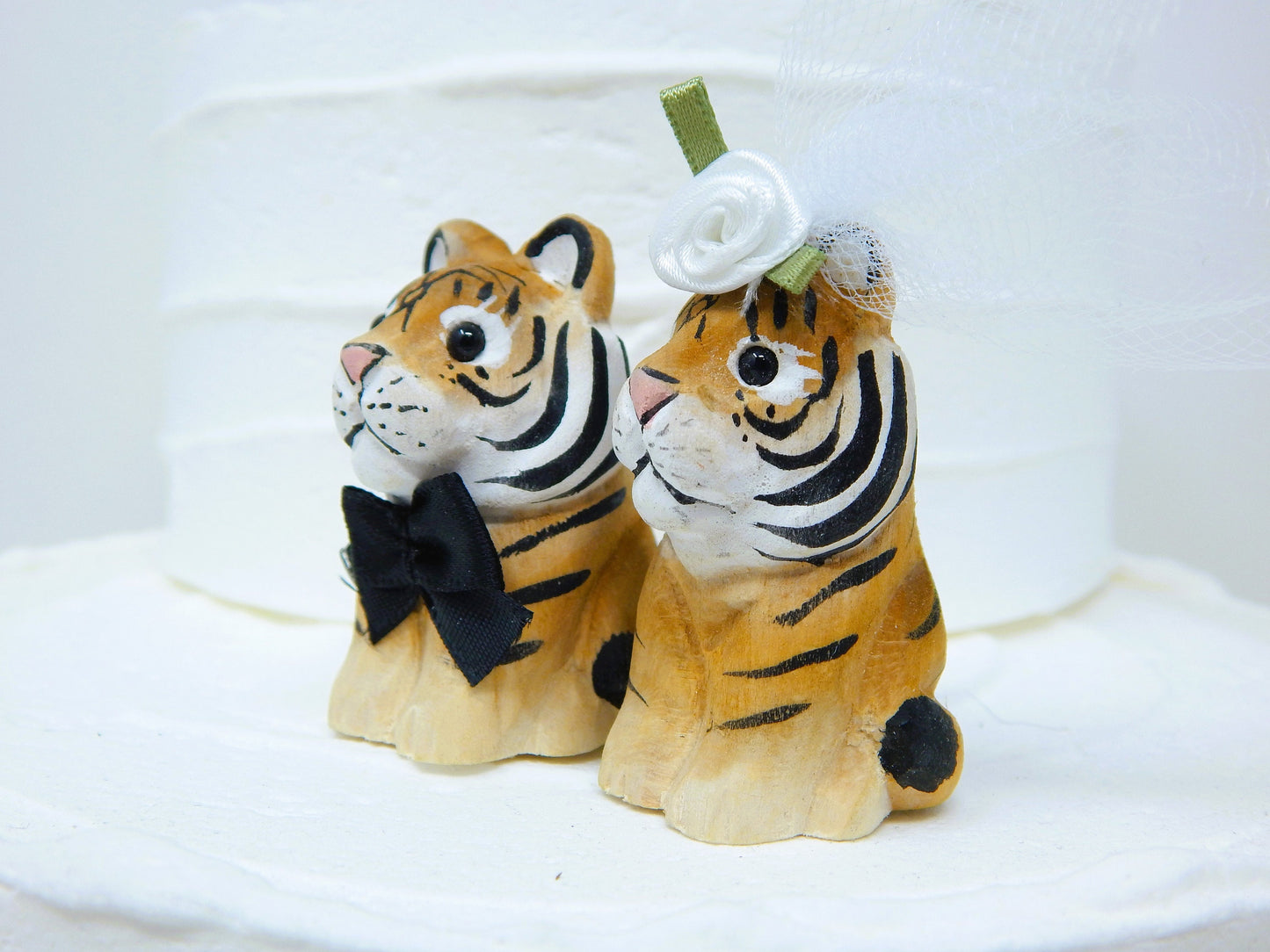 Tiger Wedding Cake Topper Love Bride Groom Engagement Anniversary Carved Wood Statue