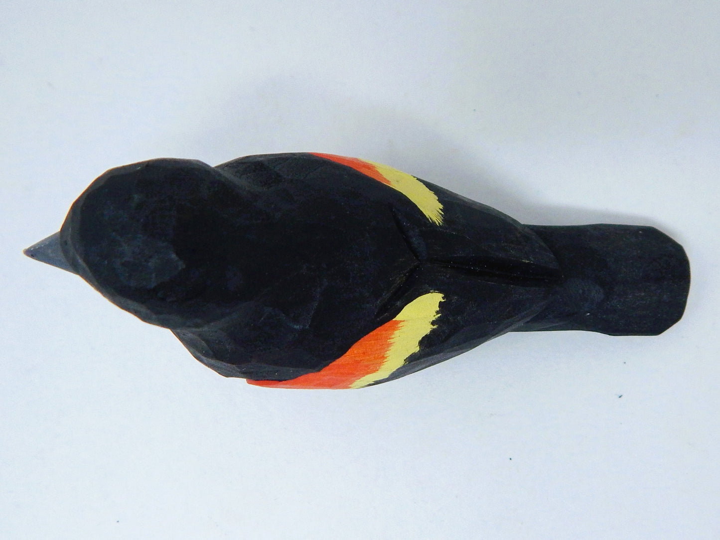 Hand-Carved Wooden Red-Winged Blackbird Figurine – Miniature Bird Art Decor Gift