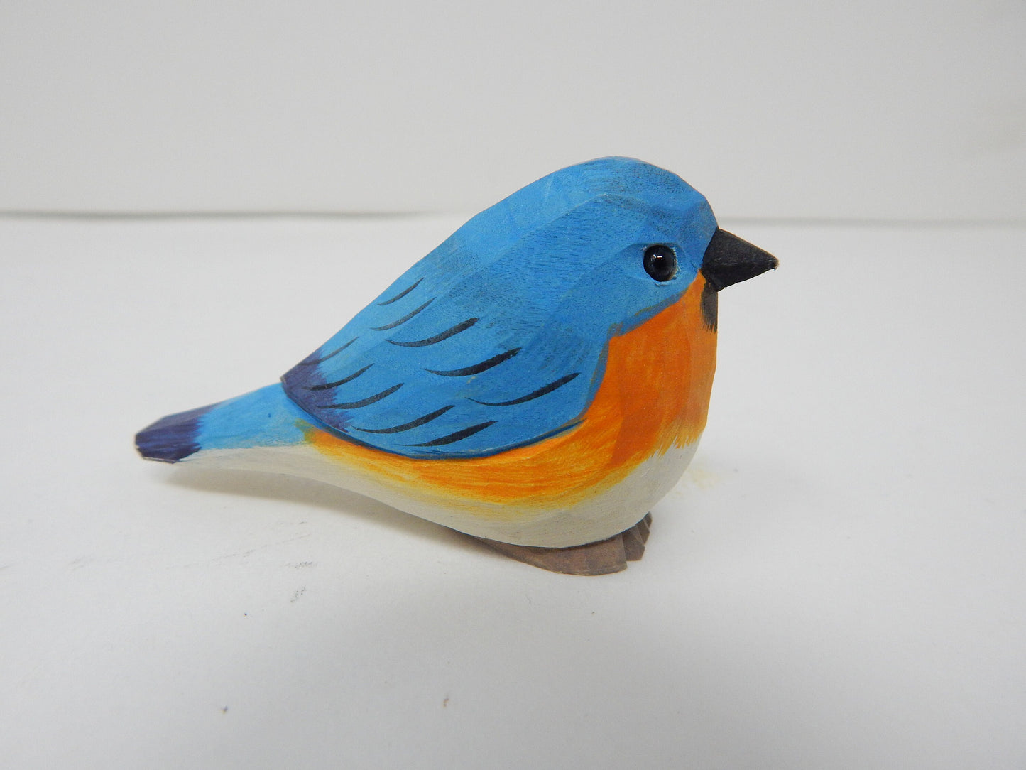 Hand-Carved Wooden Eastern Bluebird Ornament – Rustic Bird Decor