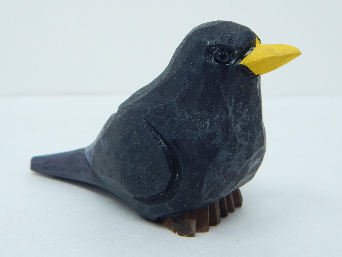 Blackbird Ornament Handmade Wooden Hanging Decor Starling Bird Rustic Carving Figurine