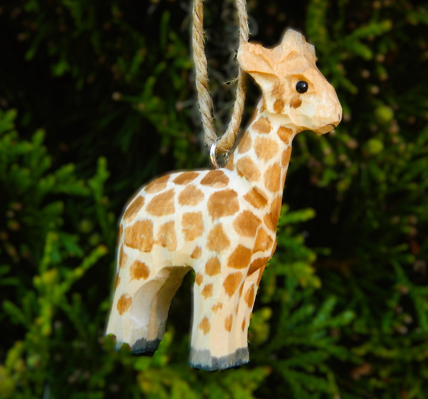 Hand-Carved Wooden Giraffe Ornament – Rustic Safari Holiday Decor