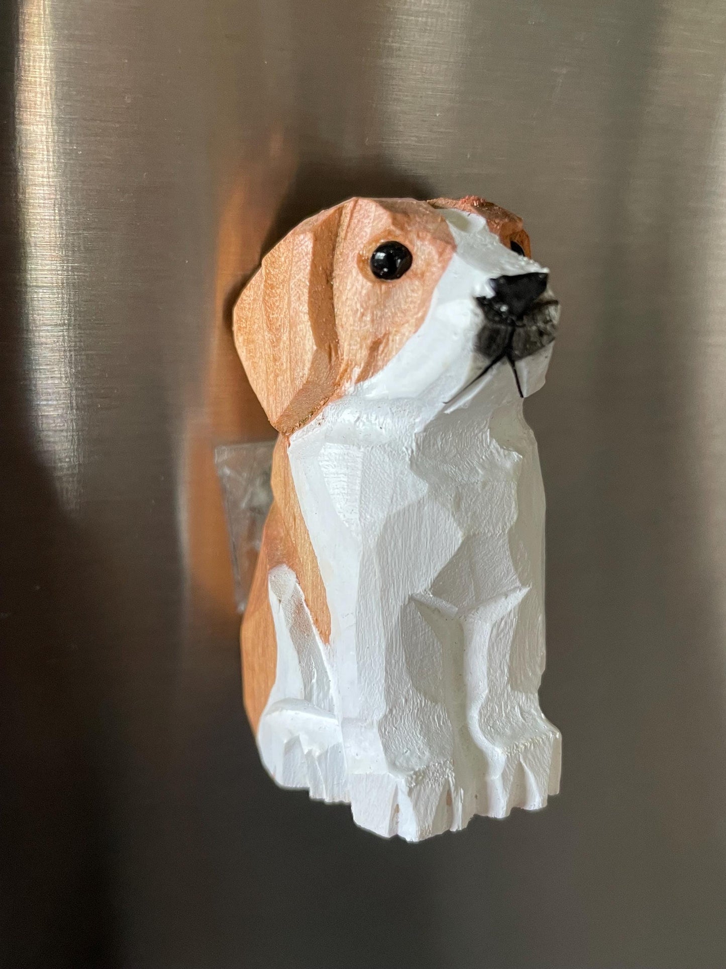 Beagle-Dog Puppy fridge Magnet- Small Wood Dogs Statue Art Handmade Carving Decoration Miniature Animals