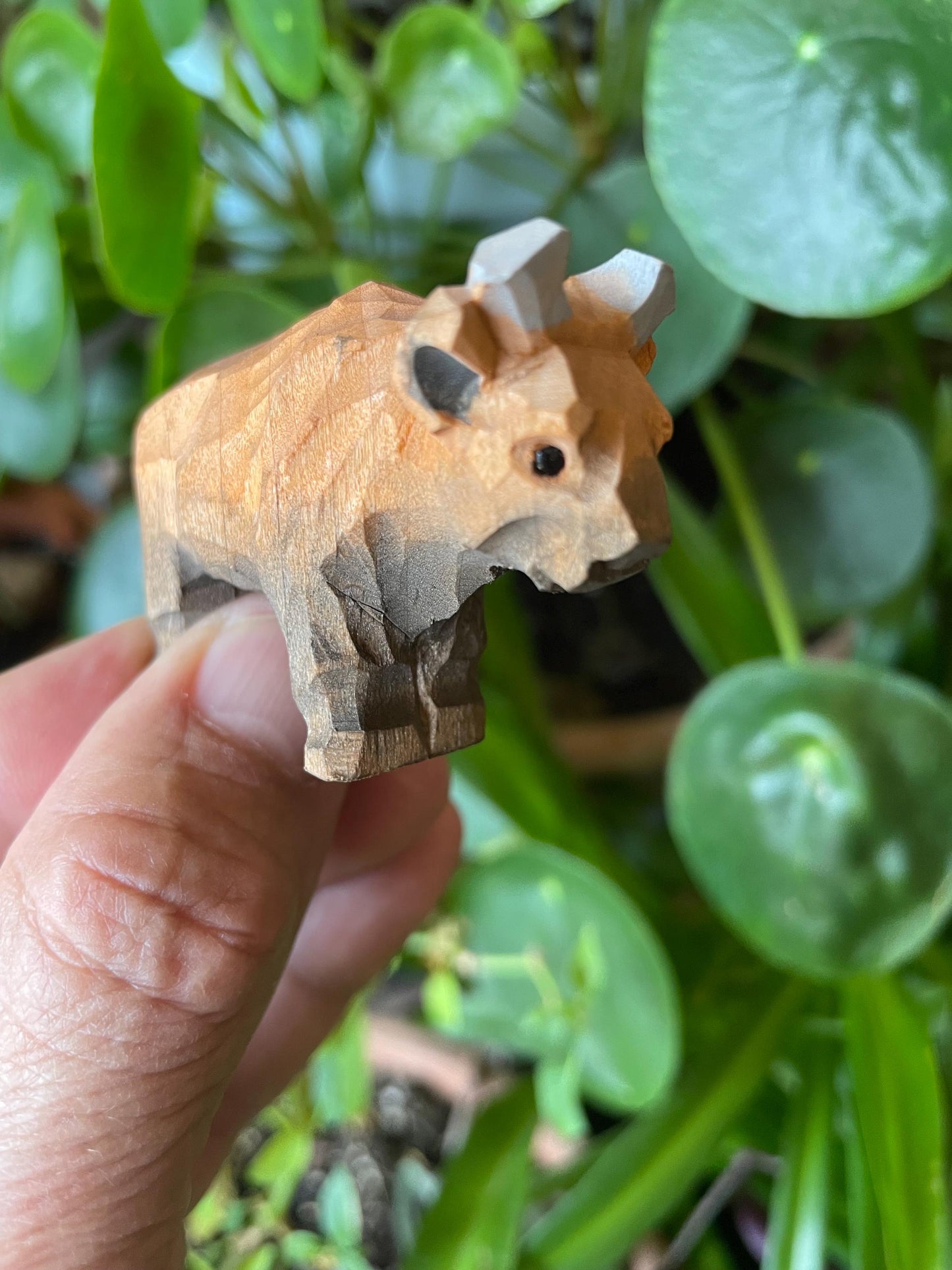 Hand-Carved Wooden Bison Buffalo Fridge Magnet – Rustic Animal Decor
