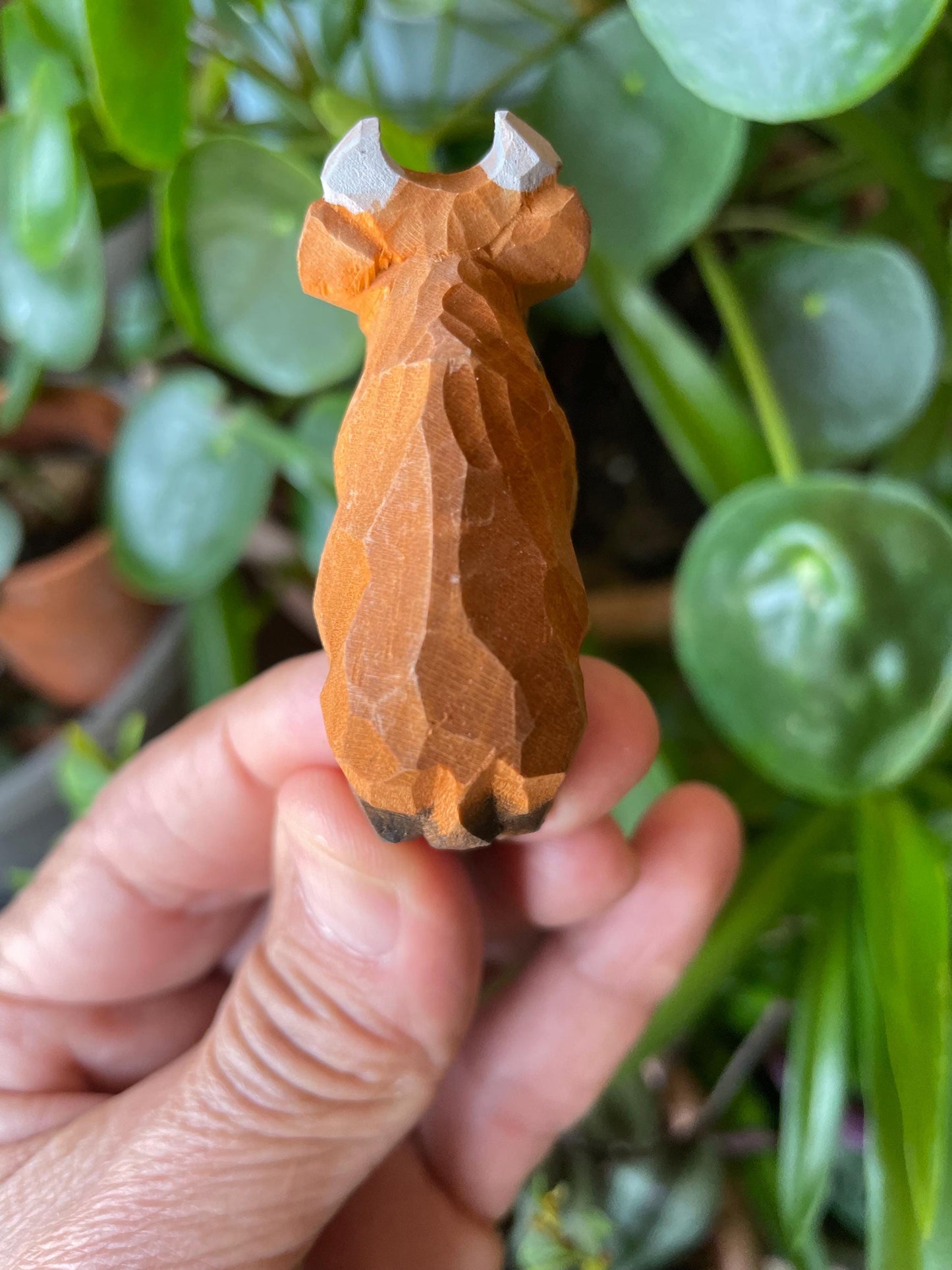 Hand-Carved Wooden Bison Buffalo Fridge Magnet – Rustic Animal Decor