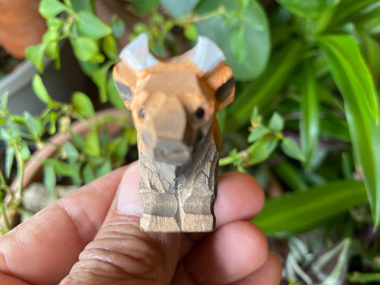 Hand-Carved Wooden Bison Buffalo Fridge Magnet – Rustic Animal Decor