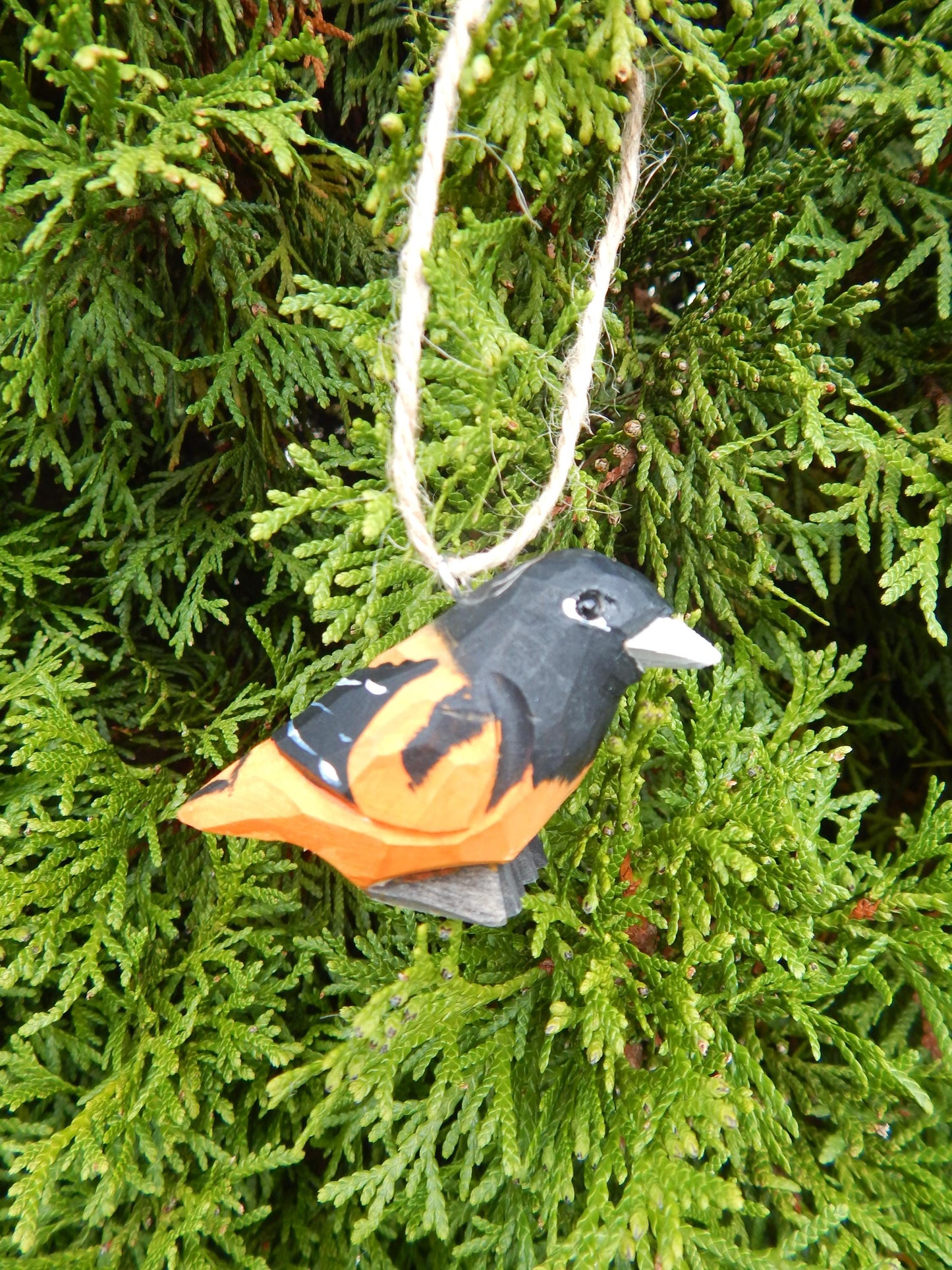Hand-Carved Wooden Oriole Bird Ornament – Miniature Songbird Decor