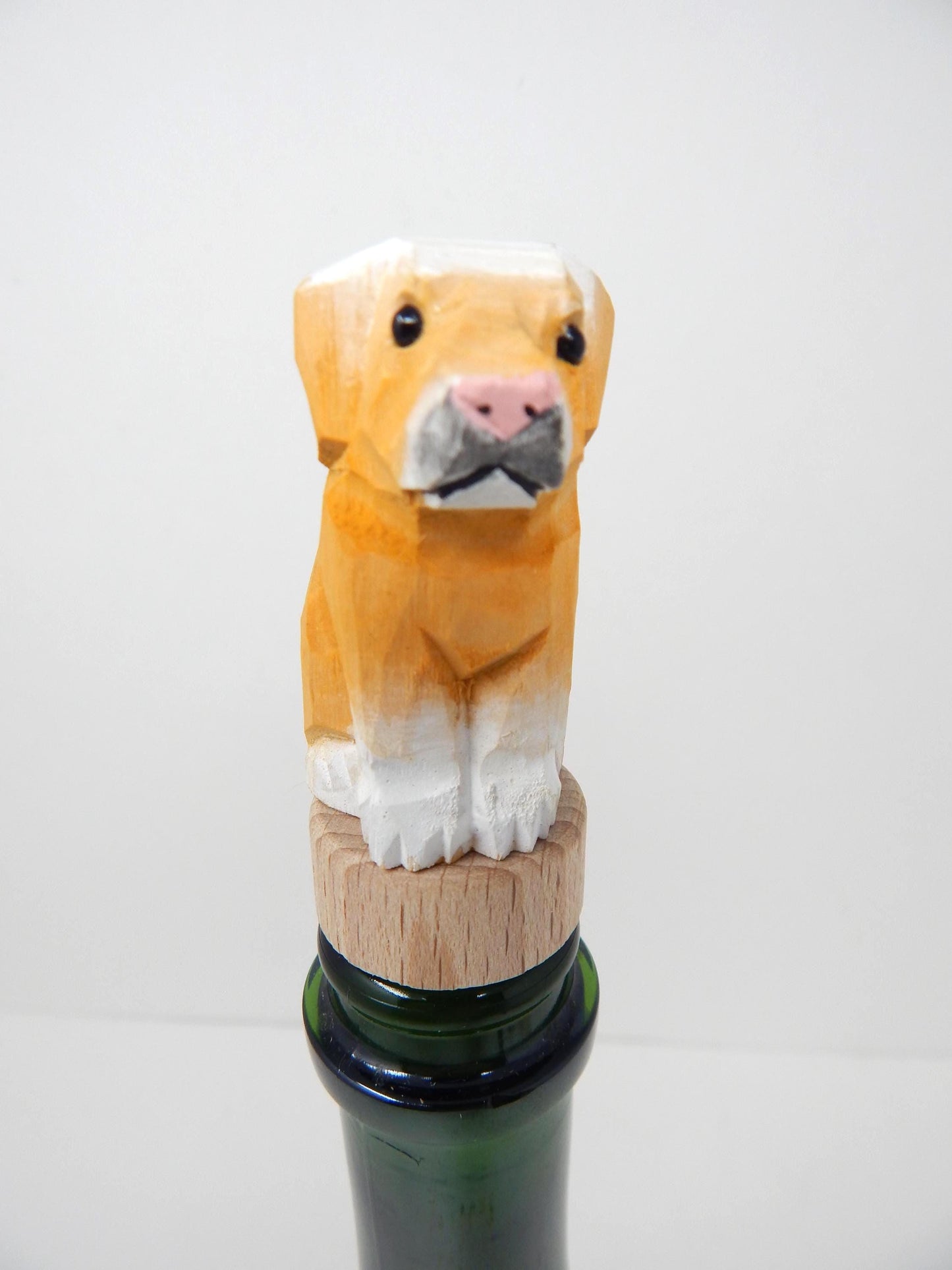 Hand-Carved Wooden Labrador Retriever Dog Wine Stopper – Rustic Bottle Plug