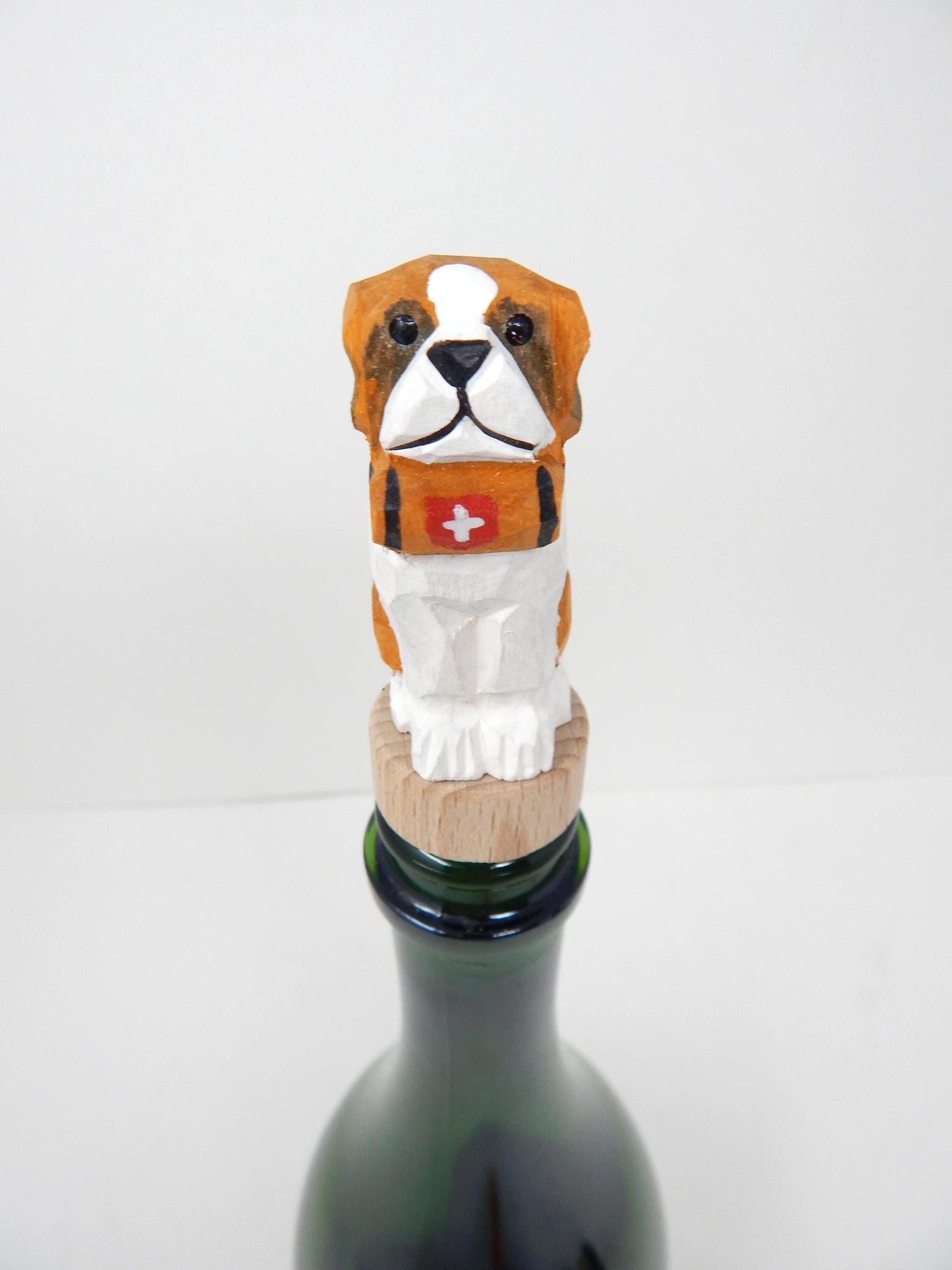 Hand-Carved Wooden St. Bernard Dog Wine Stopper – Rustic Bottle Plug