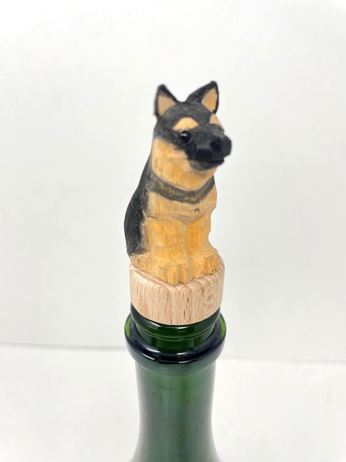 Hand-Carved Wooden German Shepherd Dog Wine Stopper – Rustic Bottle Plug