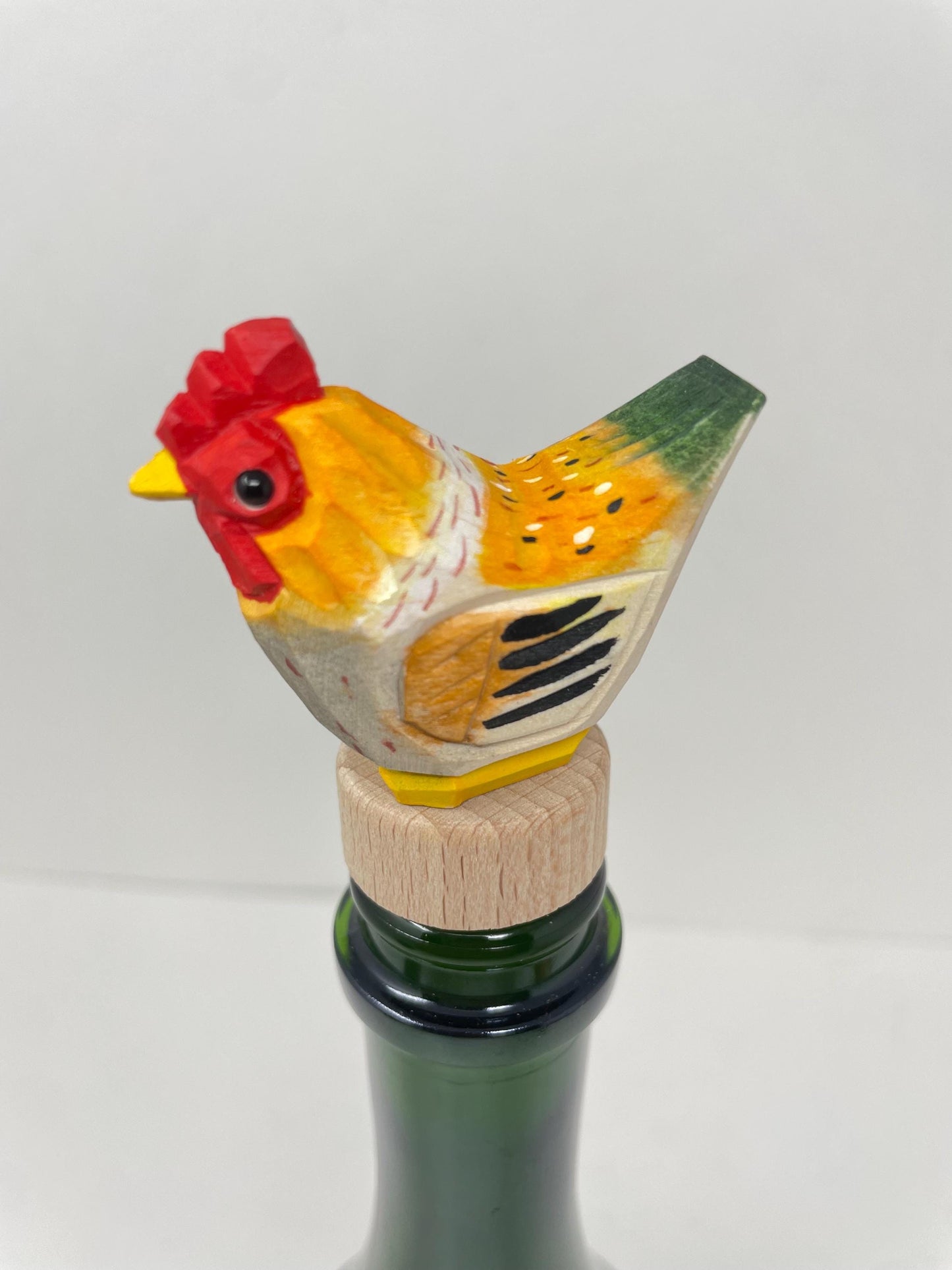 Hand-Carved Wooden Brown Hen Wine Stopper – Rustic Bottle Plug