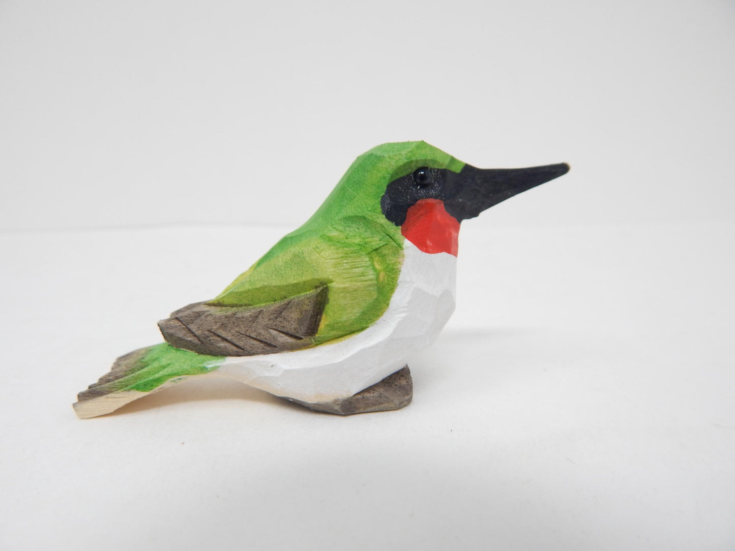 Hummingbird Wooden Figurine Wine Stopper Handmade Art Carved Small Animal Garden Statue
