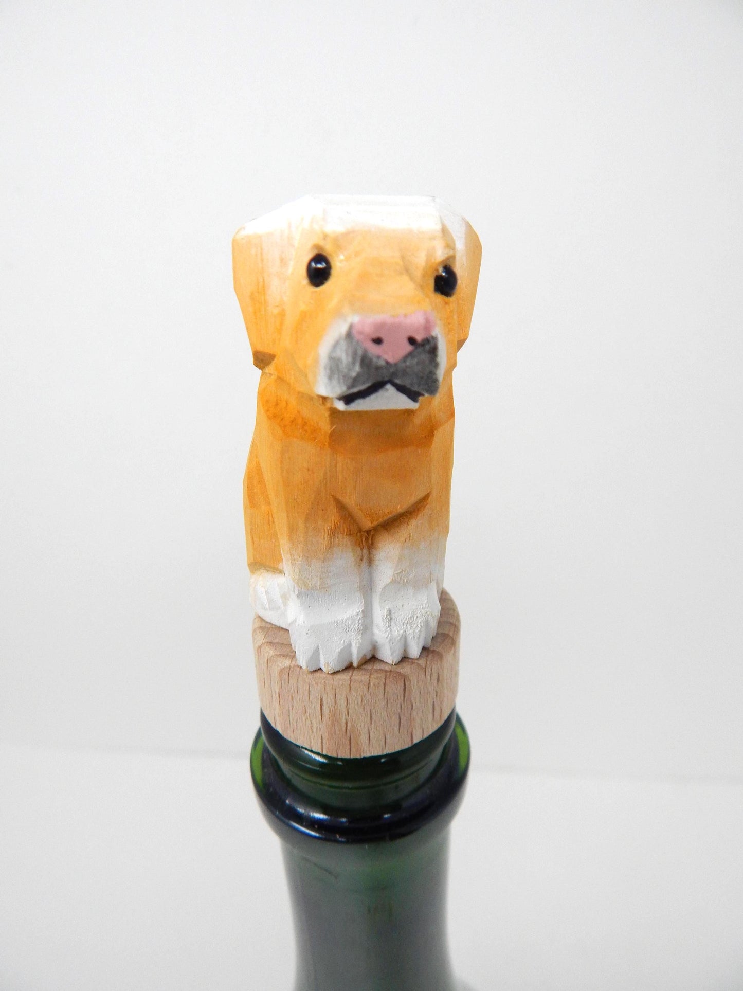 Hand-Carved Wooden Labrador Retriever Dog Wine Stopper – Rustic Bottle Plug