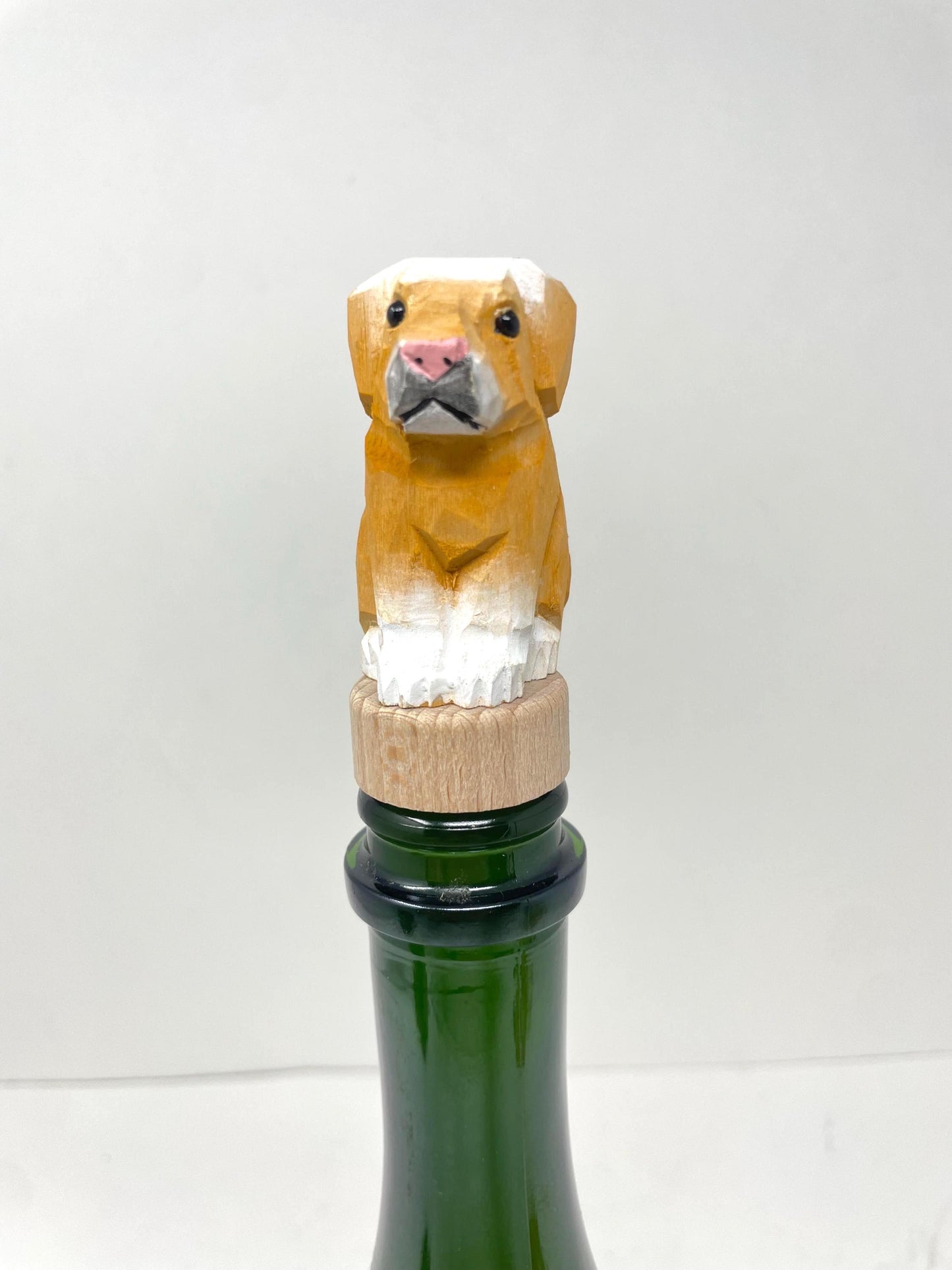 Hand-Carved Wooden Labrador Retriever Dog Wine Stopper – Rustic Bottle Plug
