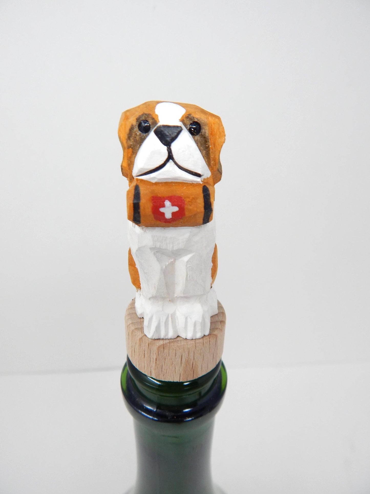 Hand-Carved Wooden St. Bernard Dog Wine Stopper – Rustic Bottle Plug