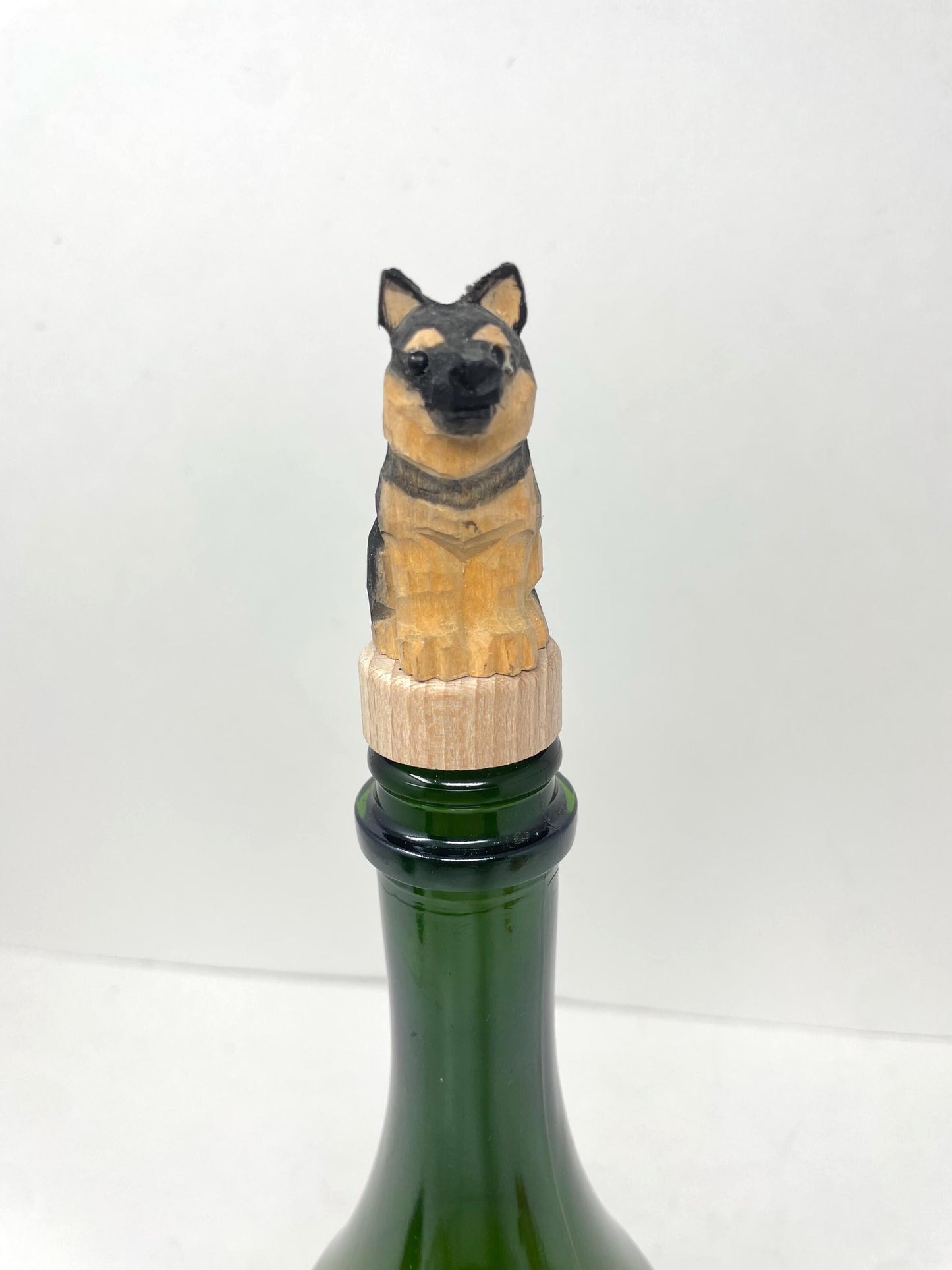Hand-Carved Wooden German Shepherd Dog Wine Stopper – Rustic Bottle Plug