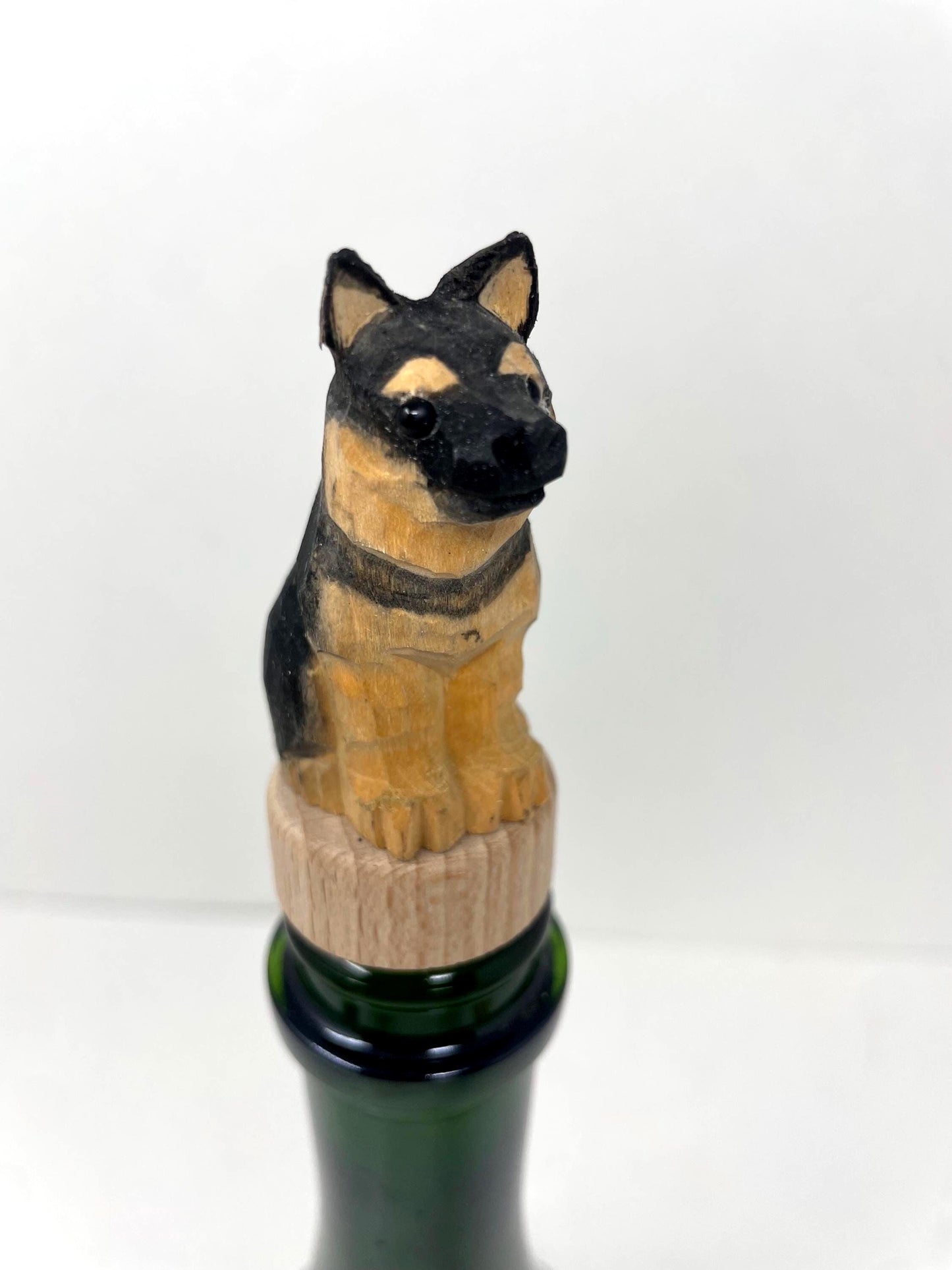 Hand-Carved Wooden German Shepherd Dog Wine Stopper – Rustic Bottle Plug