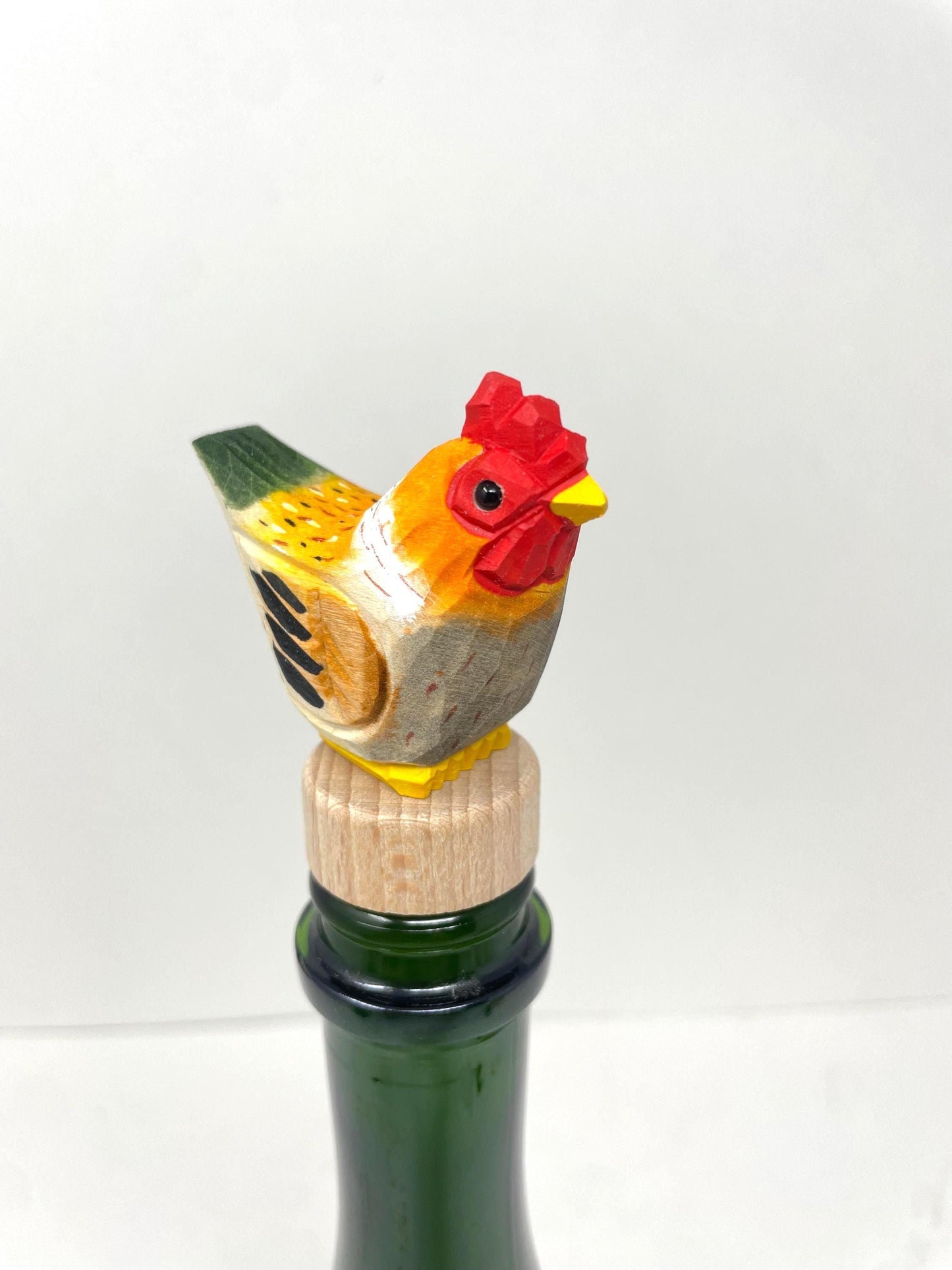 Hand-Carved Wooden Brown Hen Wine Stopper – Rustic Bottle Plug
