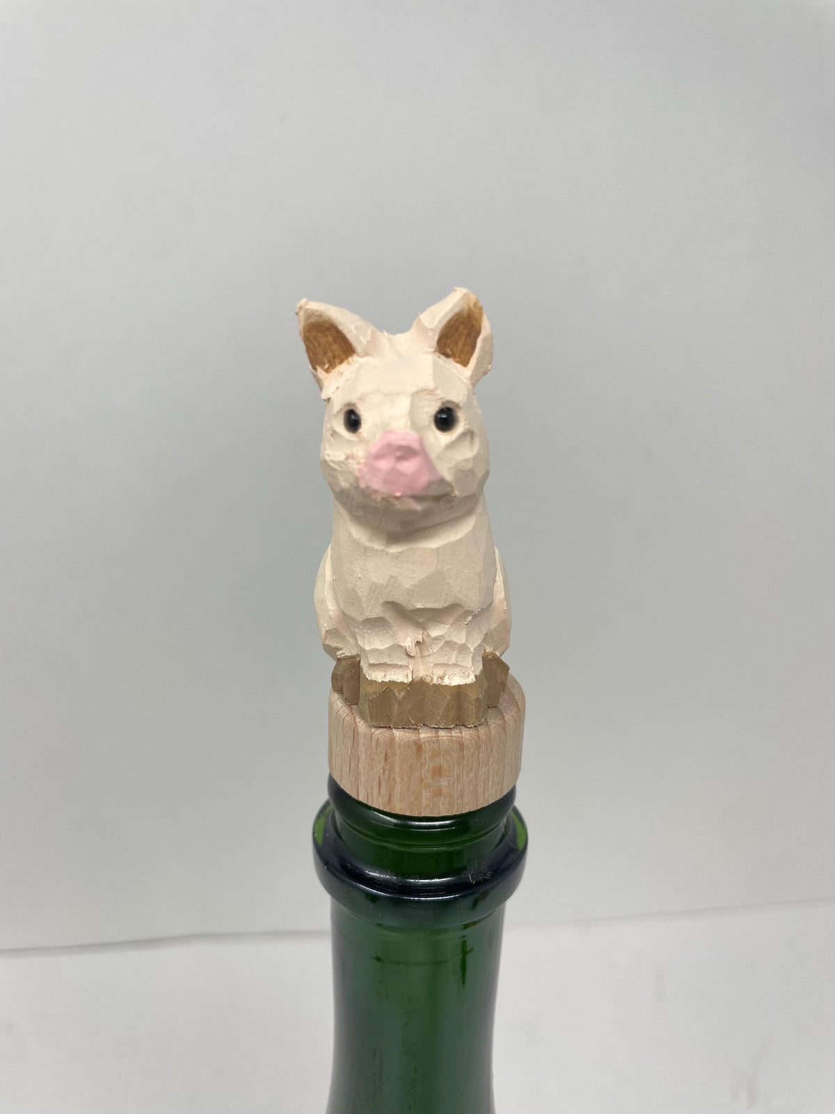 Hand-Carved Wooden Pig Wine Stopper – Rustic Bottle Plug