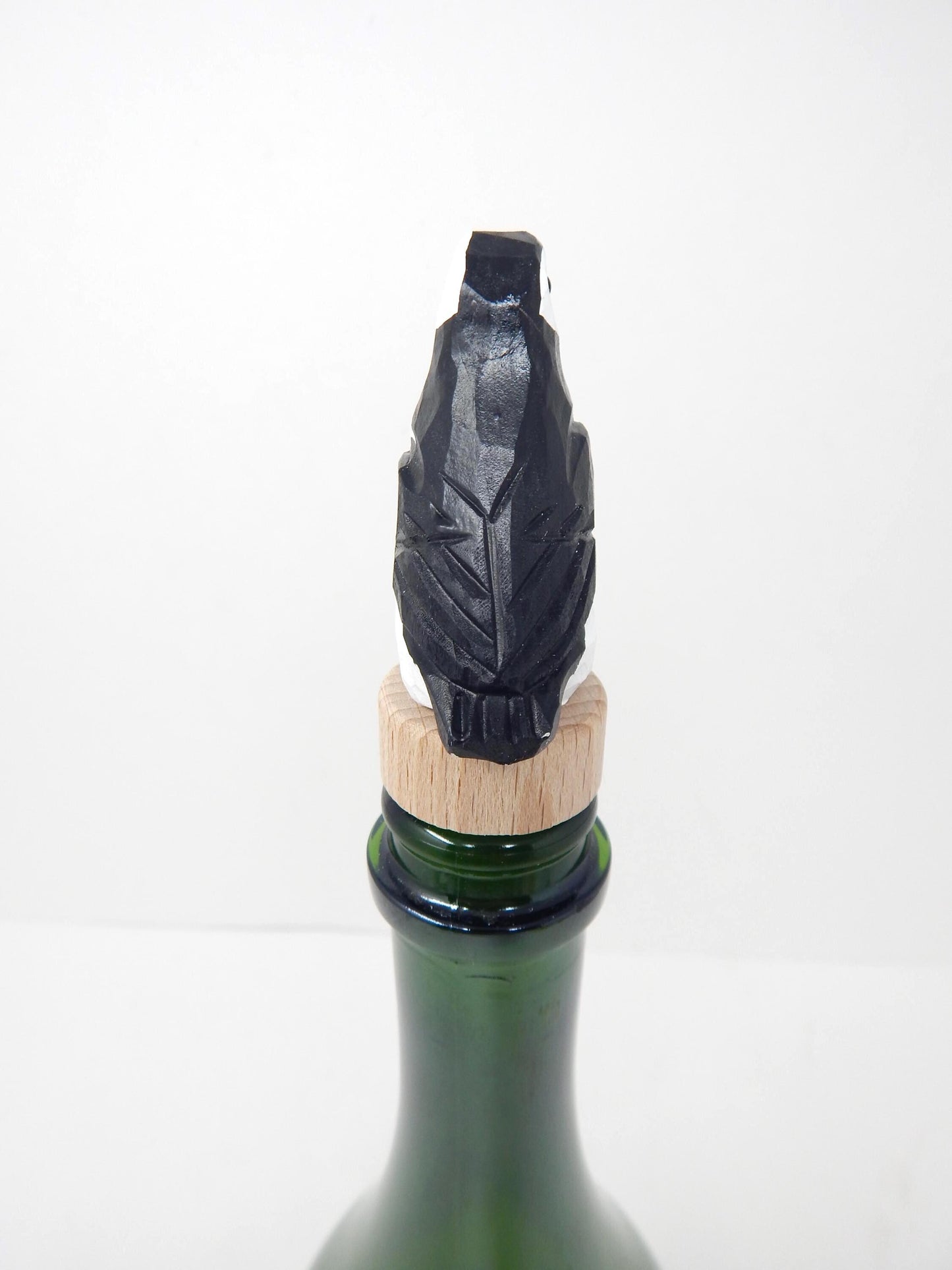 Miniature Handmade Puffin Wine Stopper Arctic Bird  Carved Figurine Small Animals Collectible