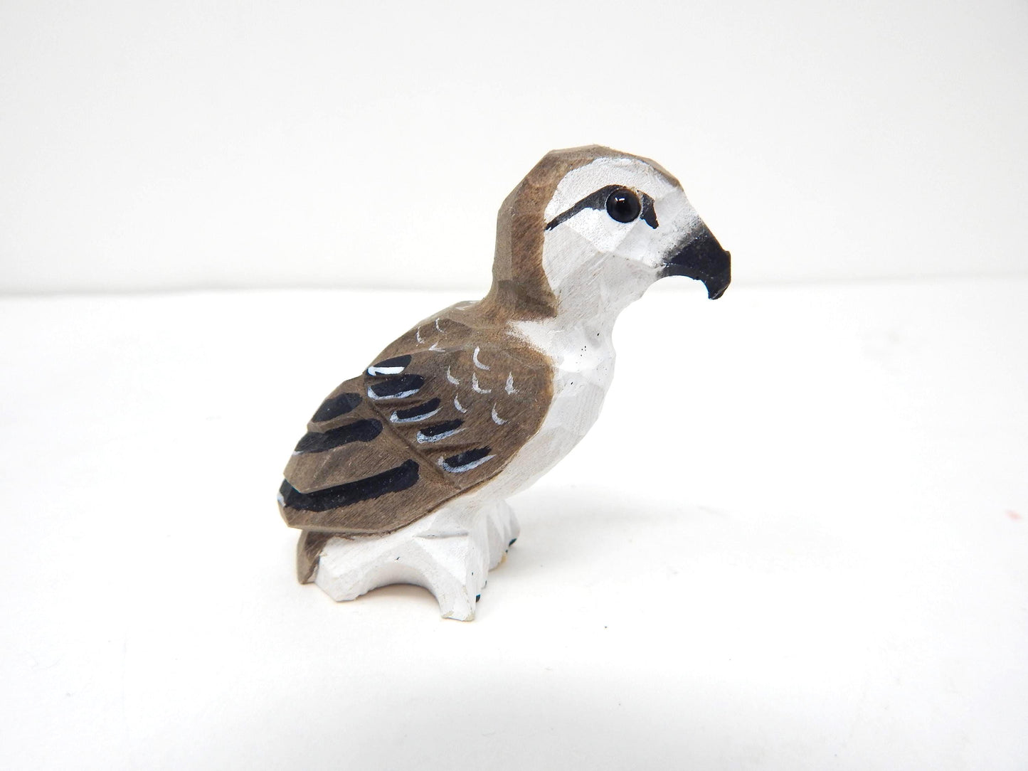 Handmade Osprey Sea Hawk Bird Wine Stopper – Rustic Reusable Bottle Plug