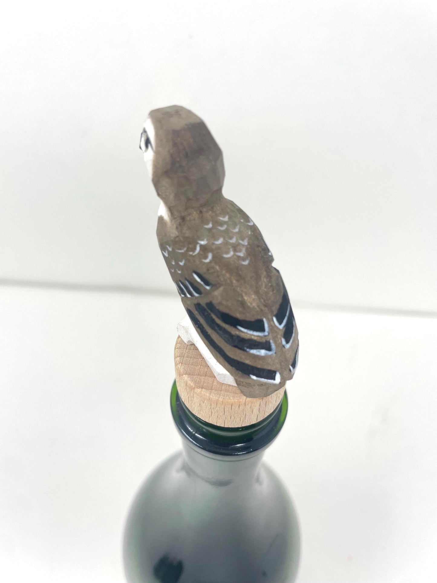 Handmade Osprey Sea Hawk Bird Wine Stopper – Rustic Reusable Bottle Plug