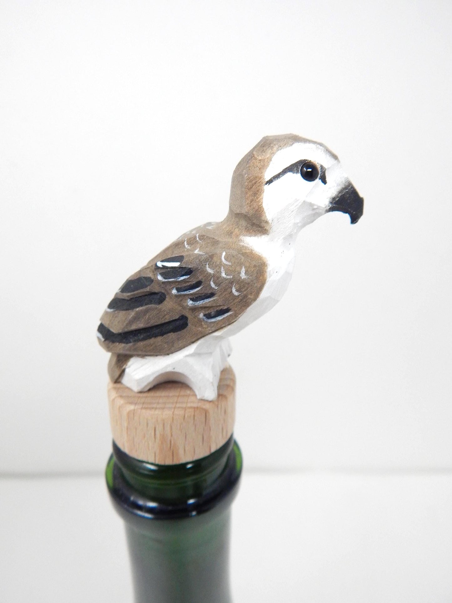 Handmade Osprey Sea Hawk Bird Wine Stopper – Rustic Reusable Bottle Plug