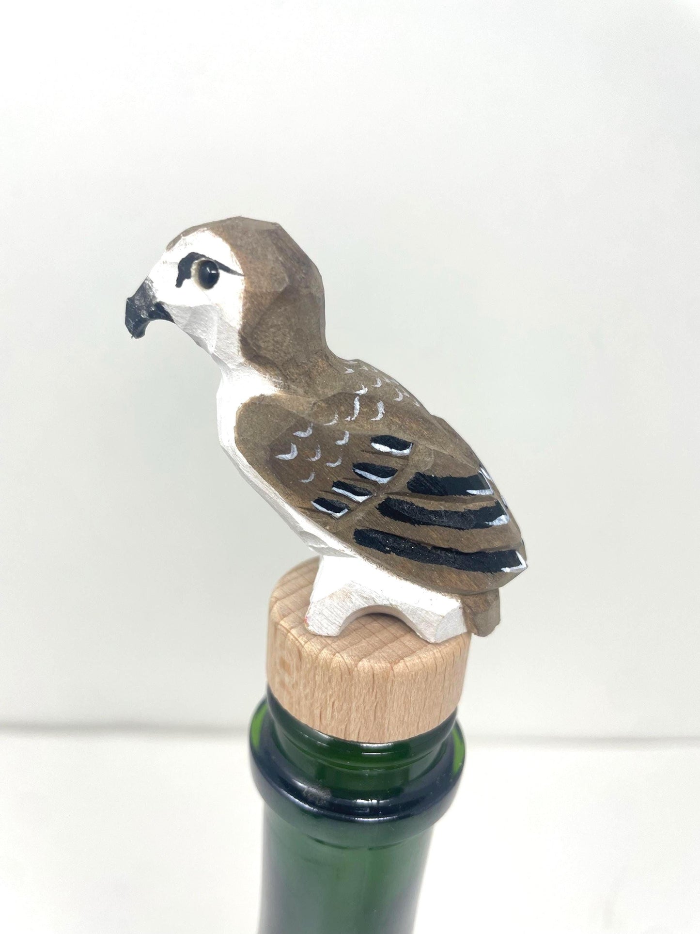 Handmade Osprey Sea Hawk Bird Wine Stopper – Rustic Reusable Bottle Plug