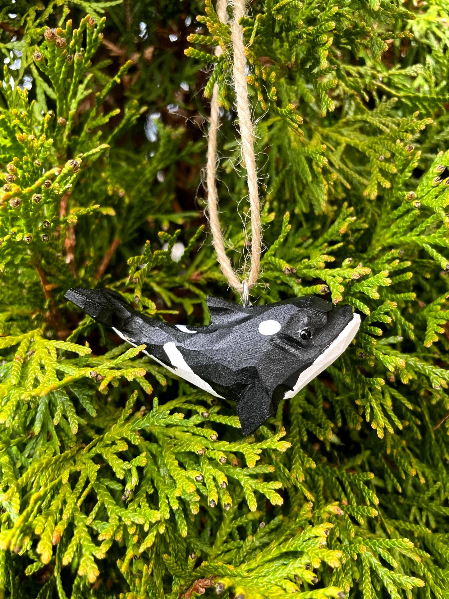 Orca Killer Whale Ornament Hanging Figurine Miniature Sea Animal Decoration Wood Sculpture