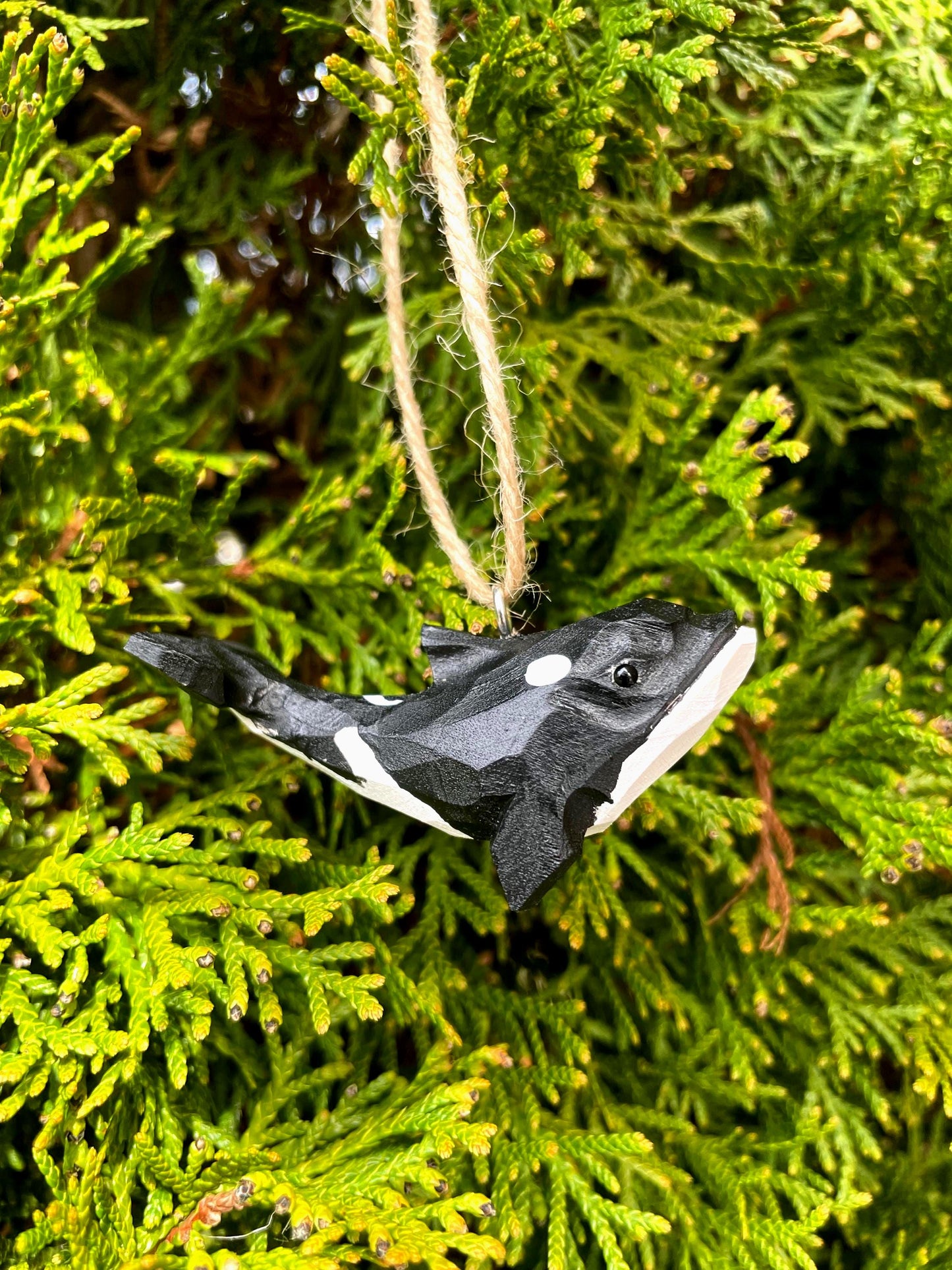 Orca Killer Whale Ornament Hanging Figurine Miniature Sea Animal Decoration Wood Sculpture